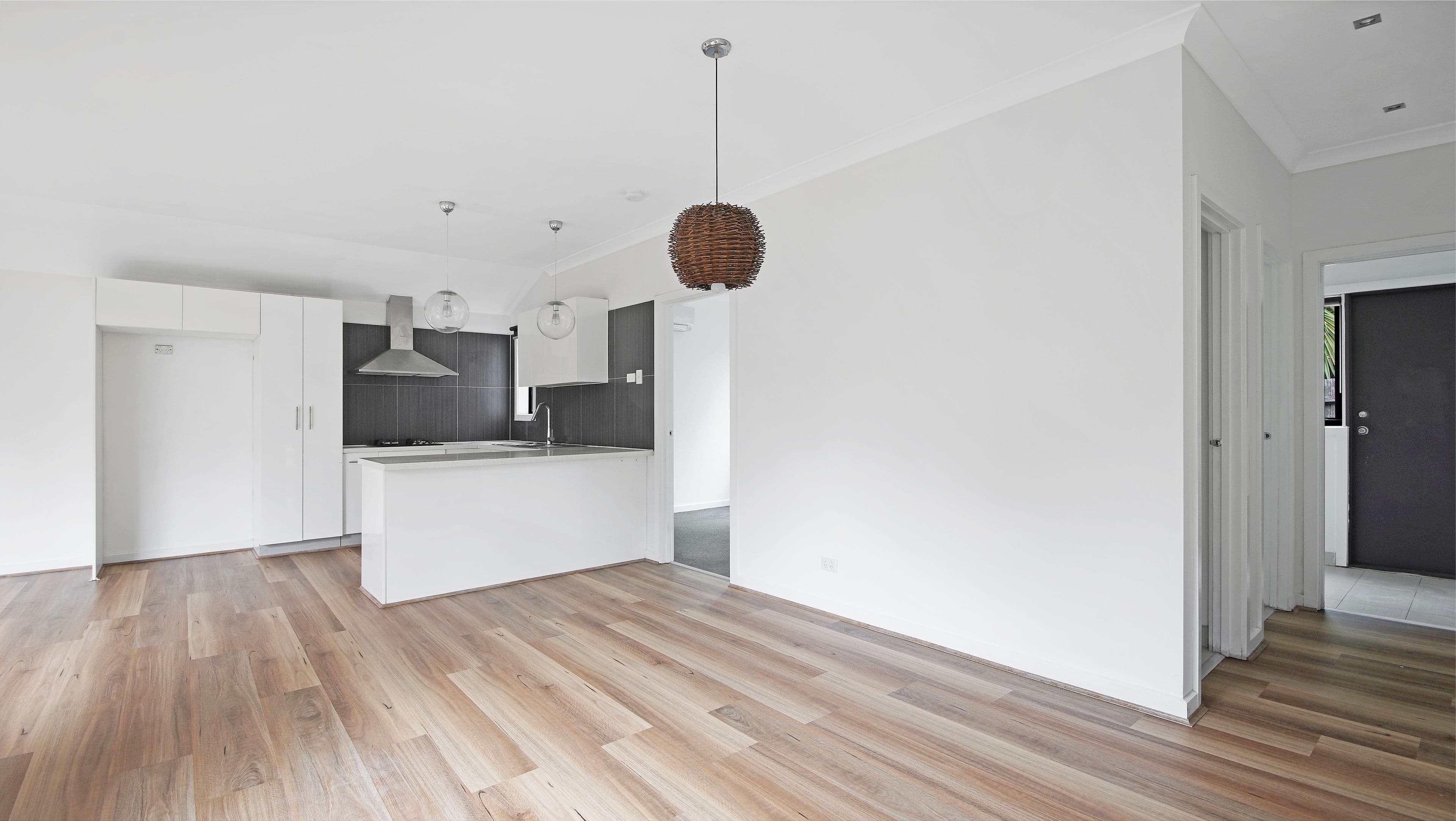 49 Winter Crescent, Reservoir VIC 3073, Reservoir - Thumbnail 3
