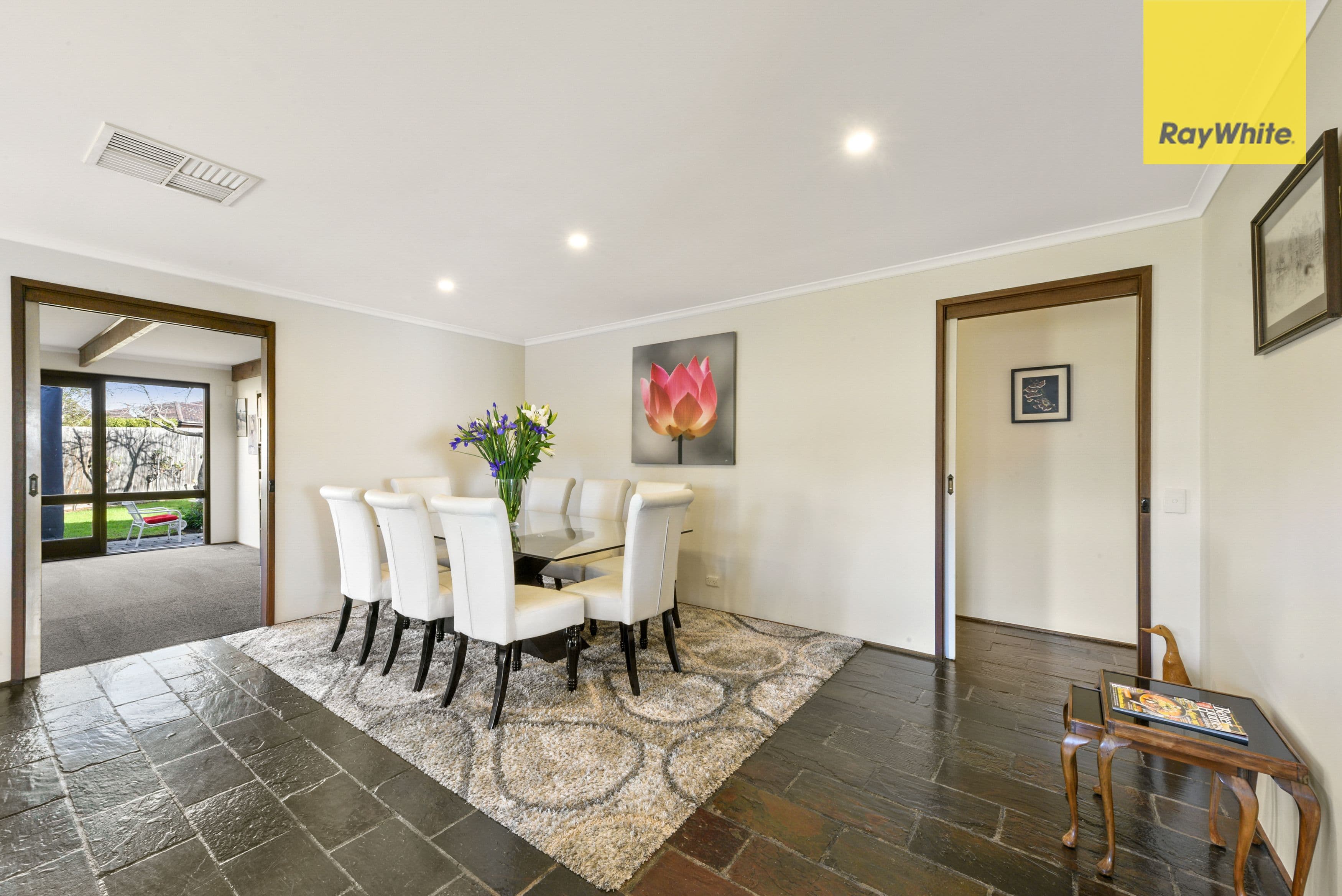 11 Murrabit Grove, Taylors Lakes VIC 3038, Taylors Lakes - Thumbnail 3