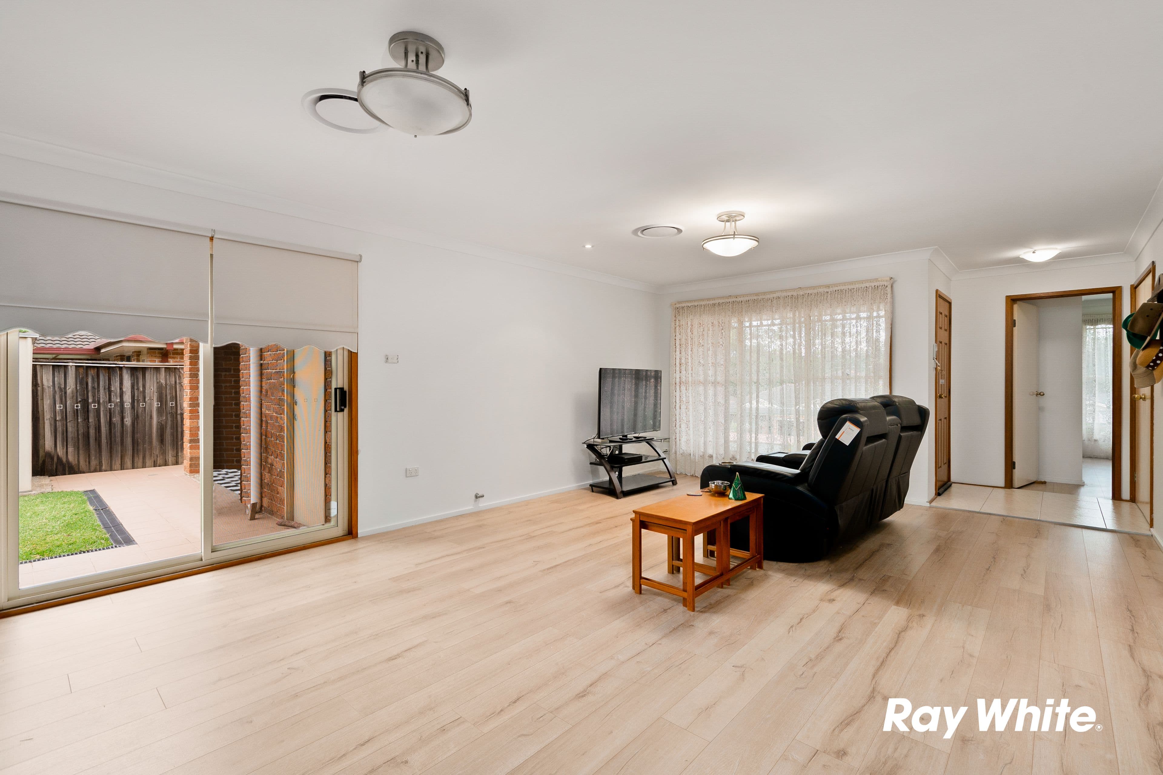 33 Sampson Crescent, Quakers Hill NSW 2763, Quakers Hill - Thumbnail 2