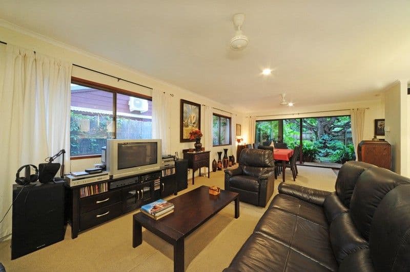 15 Maeva Street, JUBILEE POCKET QLD 4802, Jubilee Pocket - Thumbnail 6