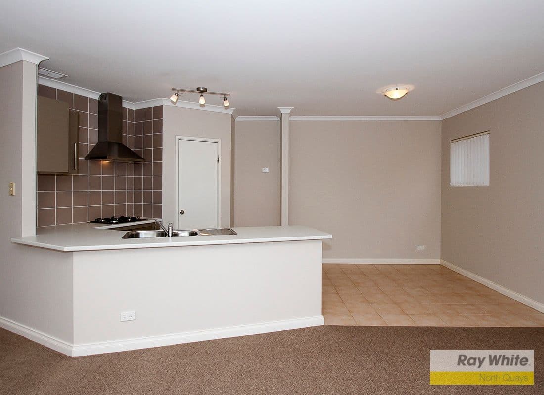 17 Blackwattle Parade, PADBURY WA 6025, Padbury - Thumbnail 6