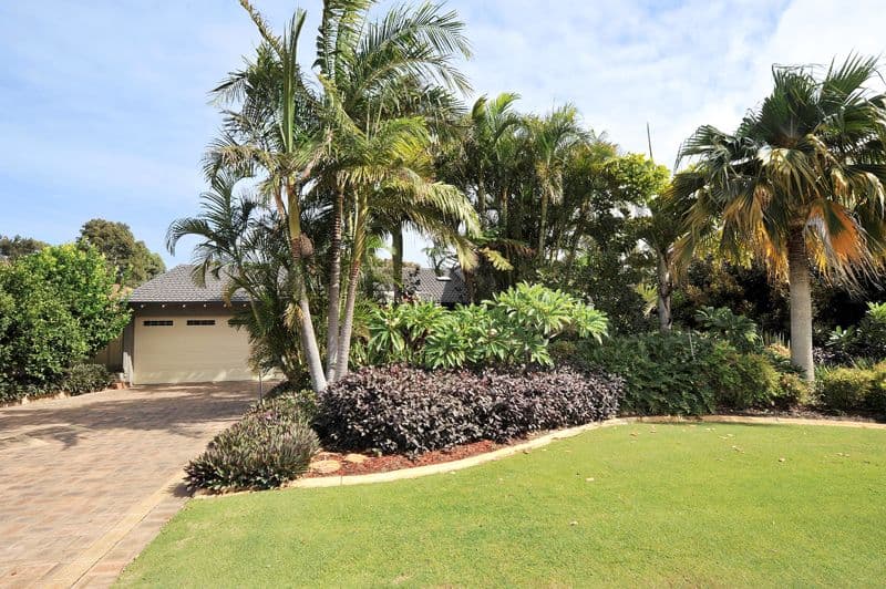 9 Risley Way, CARINE WA 6020, Carine - Thumbnail 2