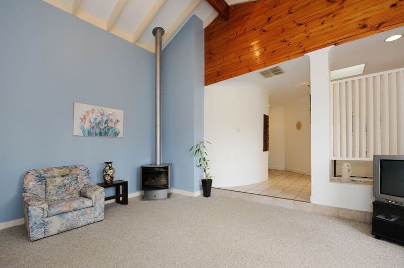 9 Risley Way, CARINE WA 6020, Carine - Thumbnail 4