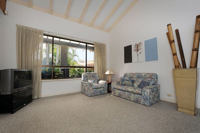 9 Risley Way, CARINE WA 6020, Carine - Thumbnail 5