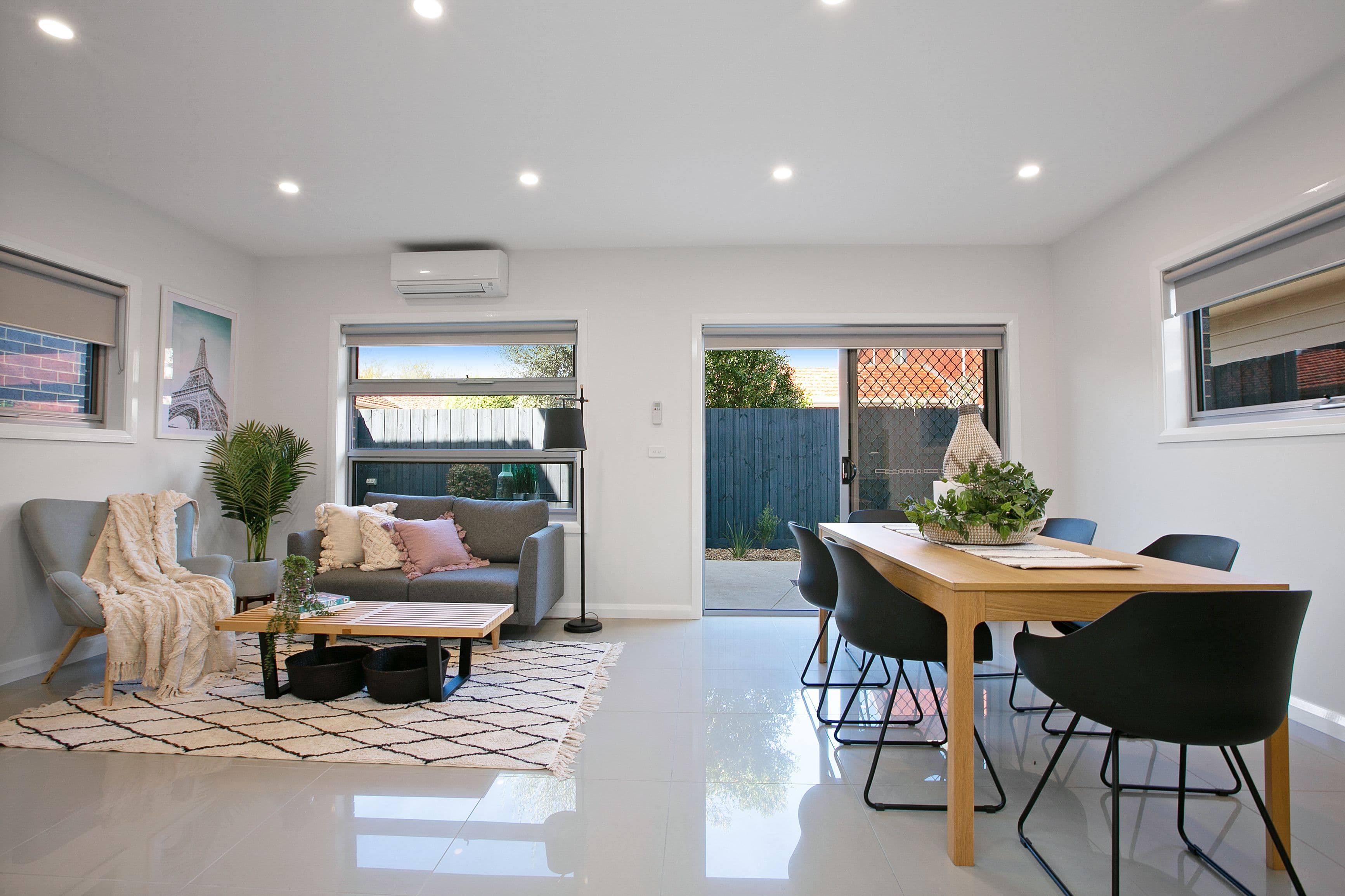 2D Invermay Street, Reservoir VIC 3073, Reservoir - Thumbnail 3