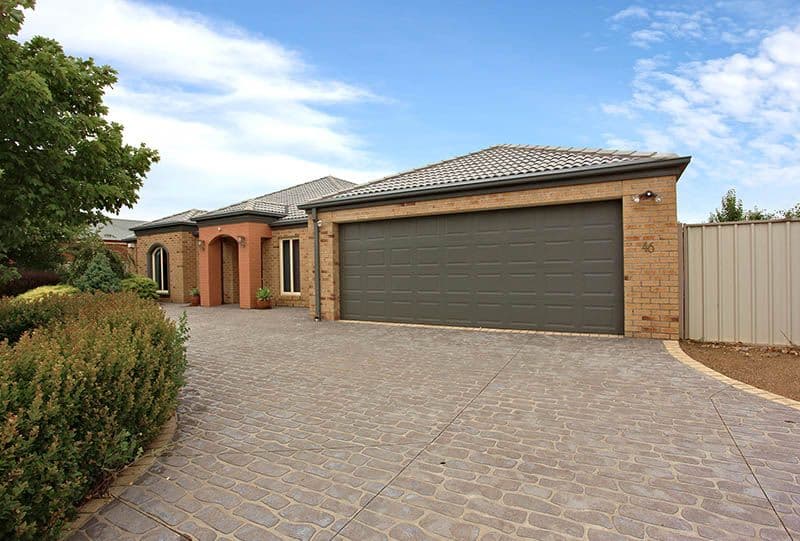 46 Caradon Drive, TRUGANINA VIC 3029, Truganina - Thumbnail 3