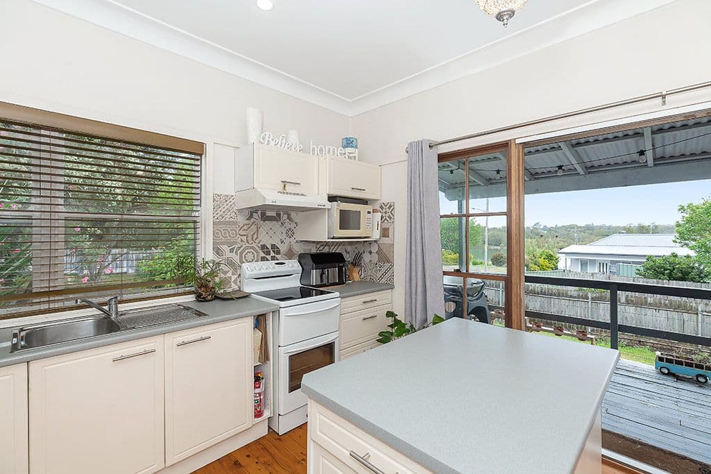27 Margaret Street, Fennell Bay NSW 2283, Fennell Bay - Thumbnail 6