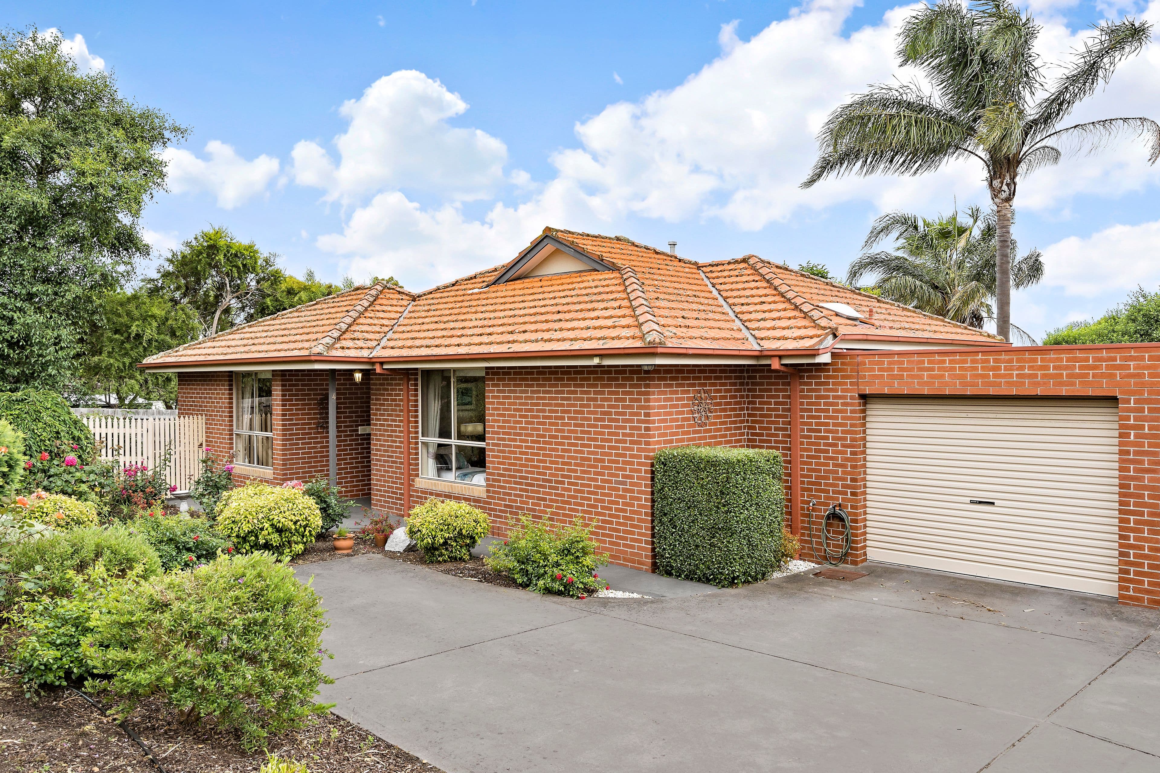262 St Helena Road, SAINT HELENA VIC 3088, St Helena - Image 1