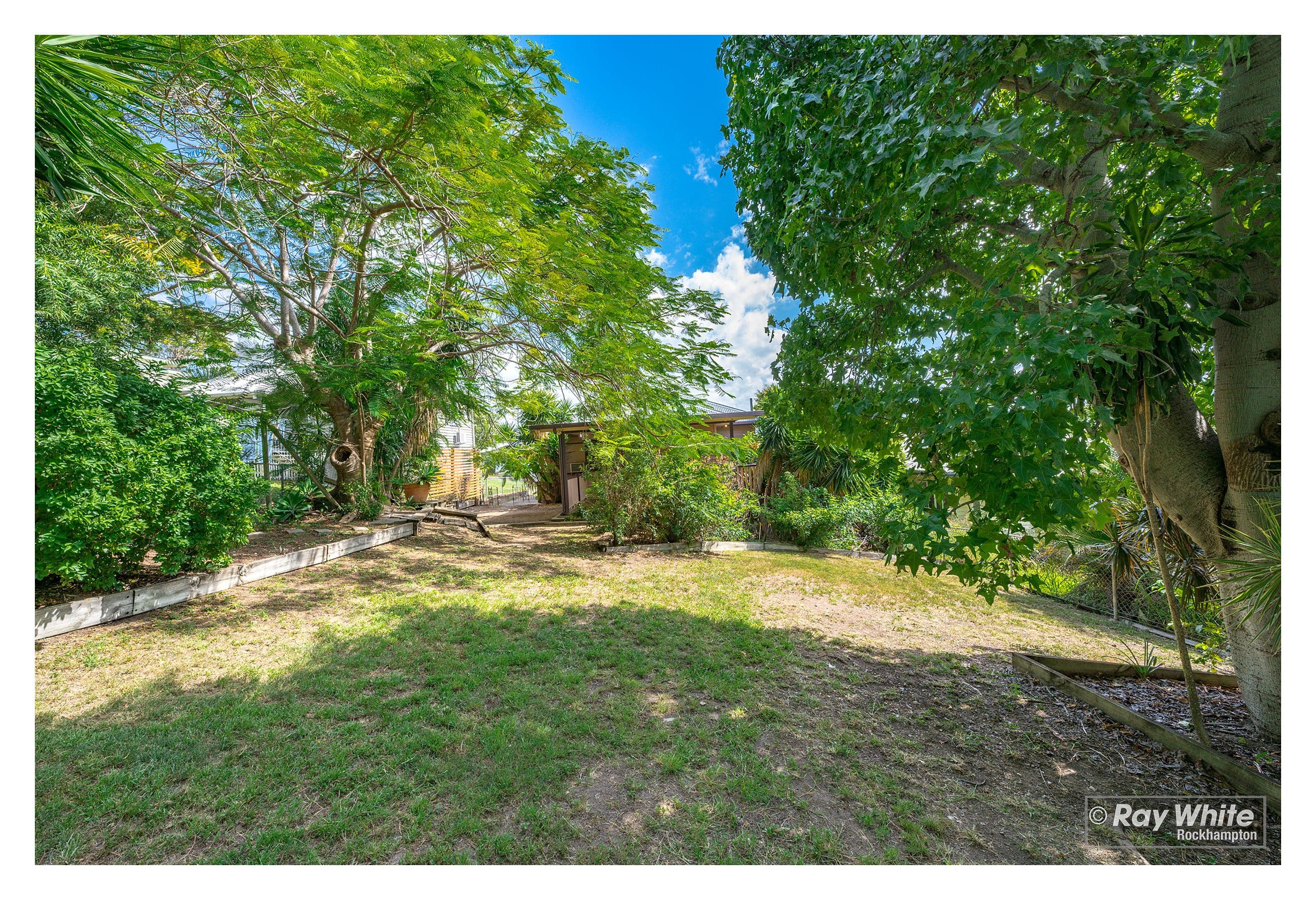 18 Bowen Terrace, The Range QLD 4700, The Range - Thumbnail 4