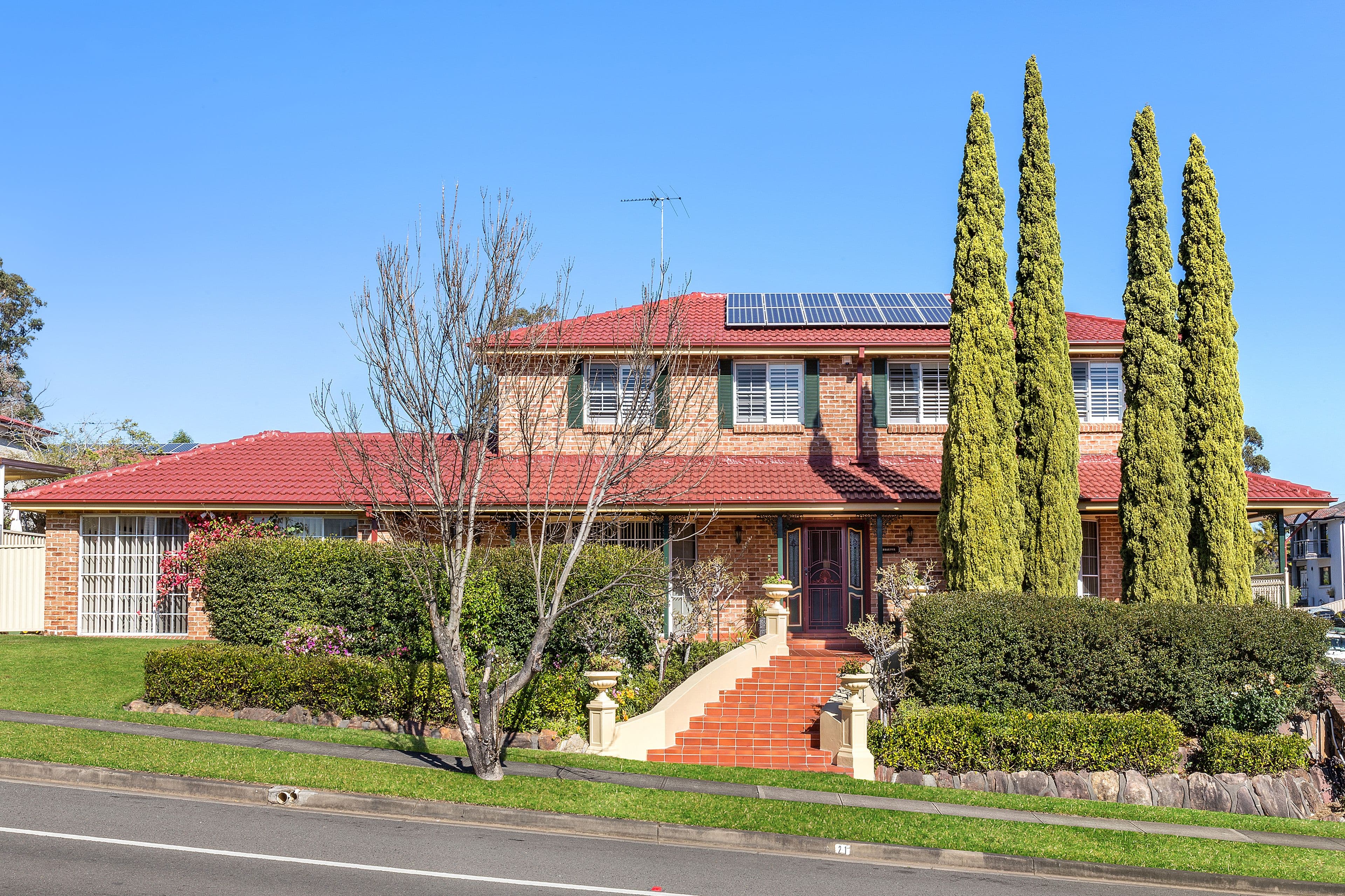 21 Serpentine Street, Bossley Park - Image 1