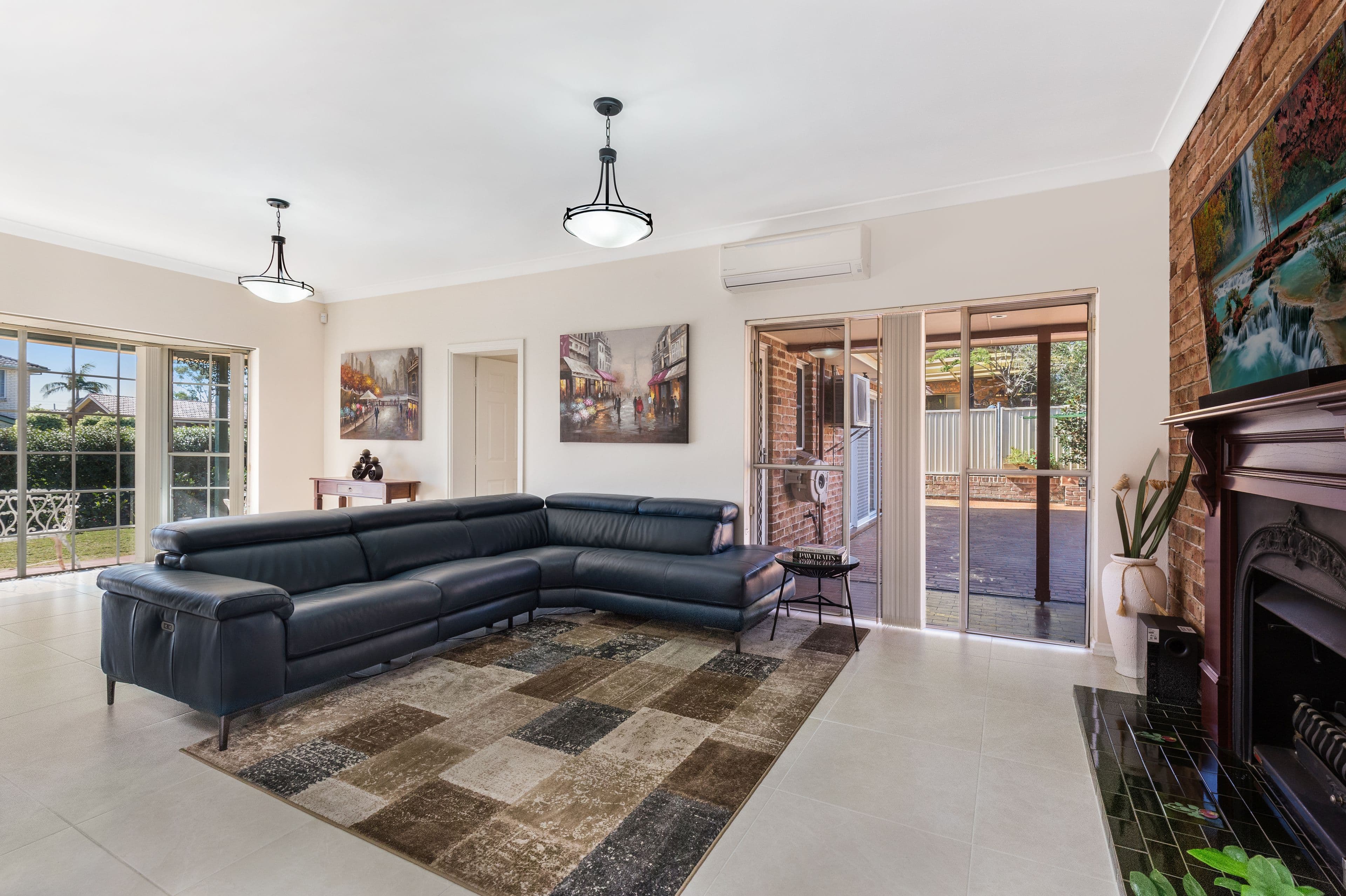 21 Serpentine Street, Bossley Park - Thumbnail 2