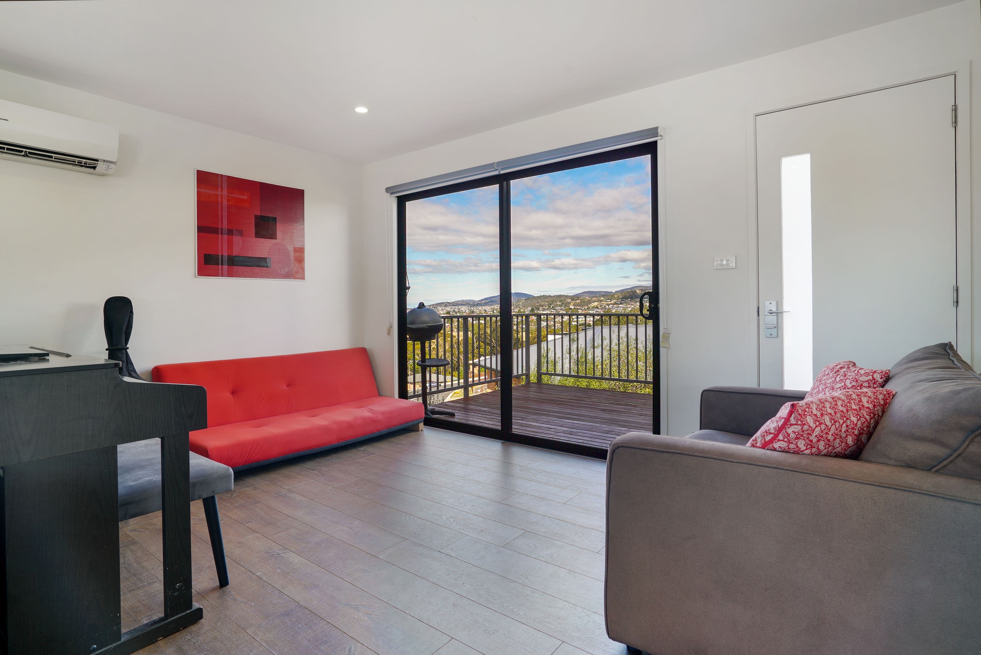 10 Ironbark Drive, Claremont TAS 7011, Claremont - Thumbnail 4