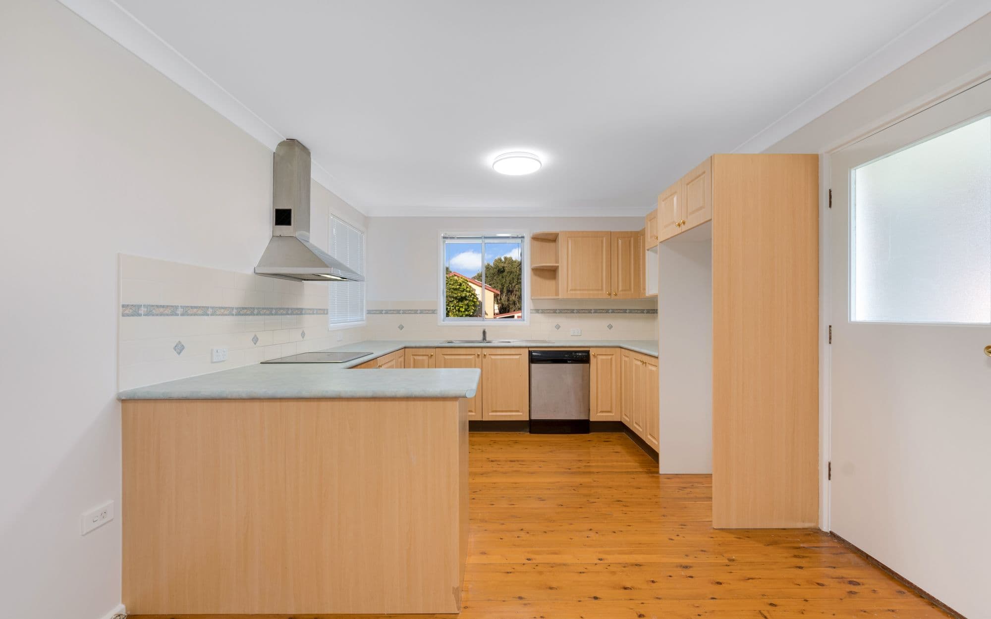 40 Kingfisher Street, Ingleburn NSW 2565, Ingleburn - Thumbnail 2