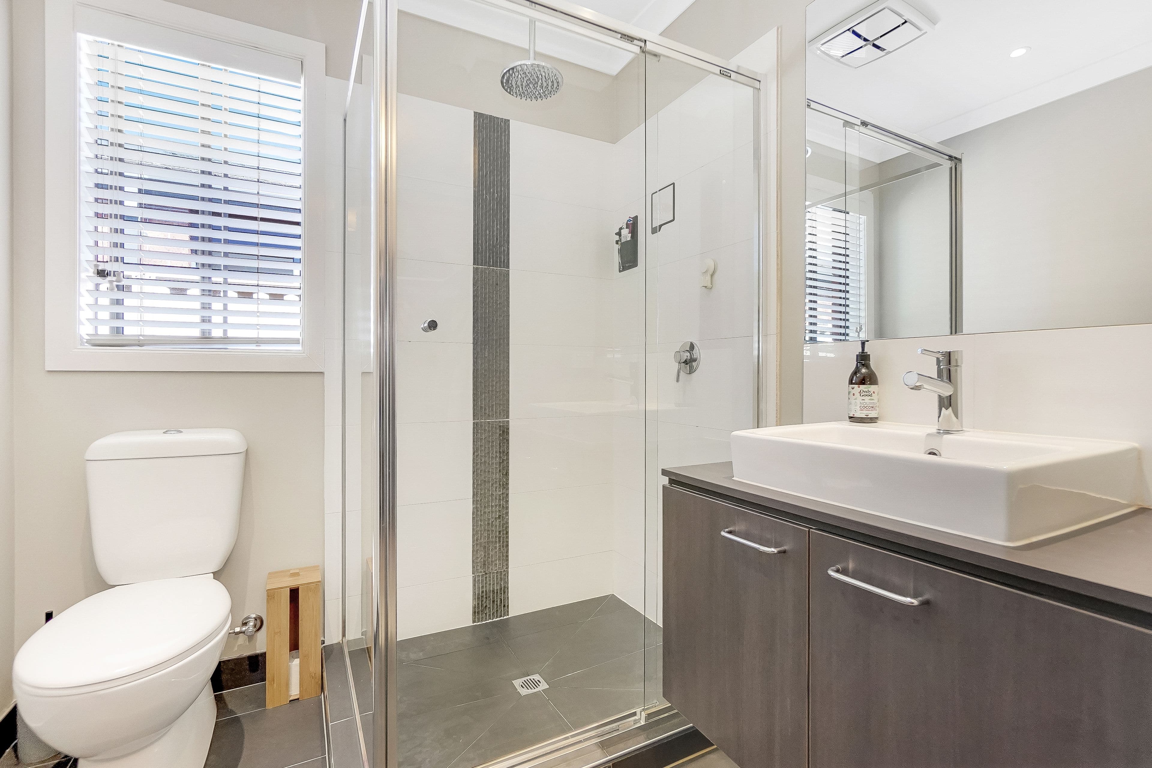 21 Farmdale Road, Pakenham VIC 3810, Pakenham - Thumbnail 8