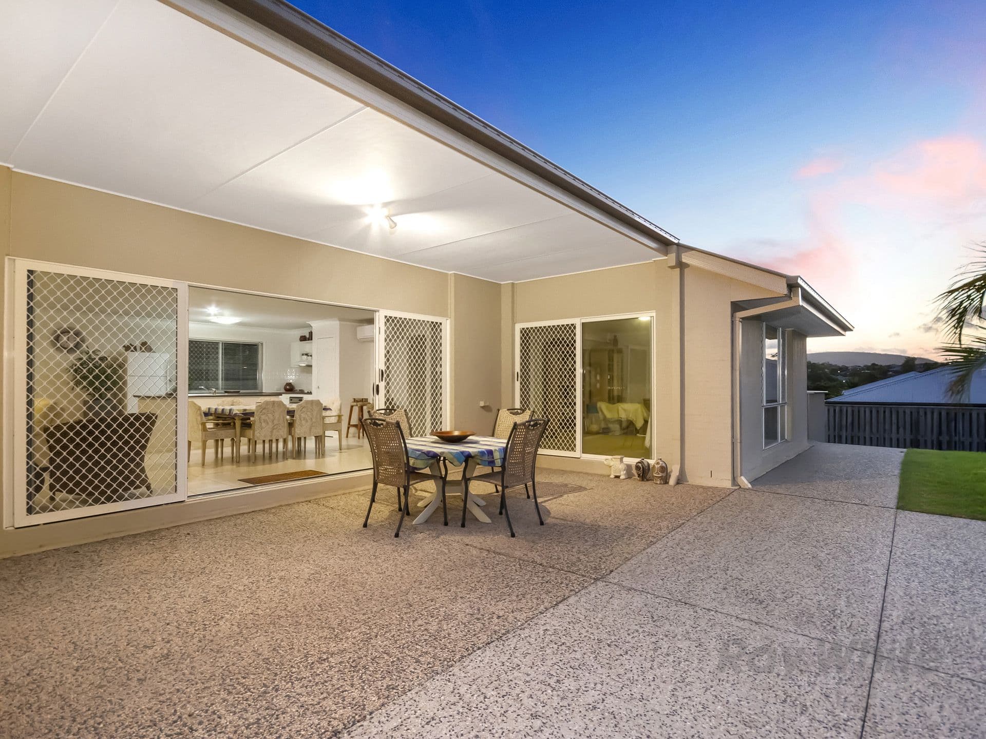 20 Emmaville Crescent, Ormeau QLD 4208, Ormeau - Thumbnail 2