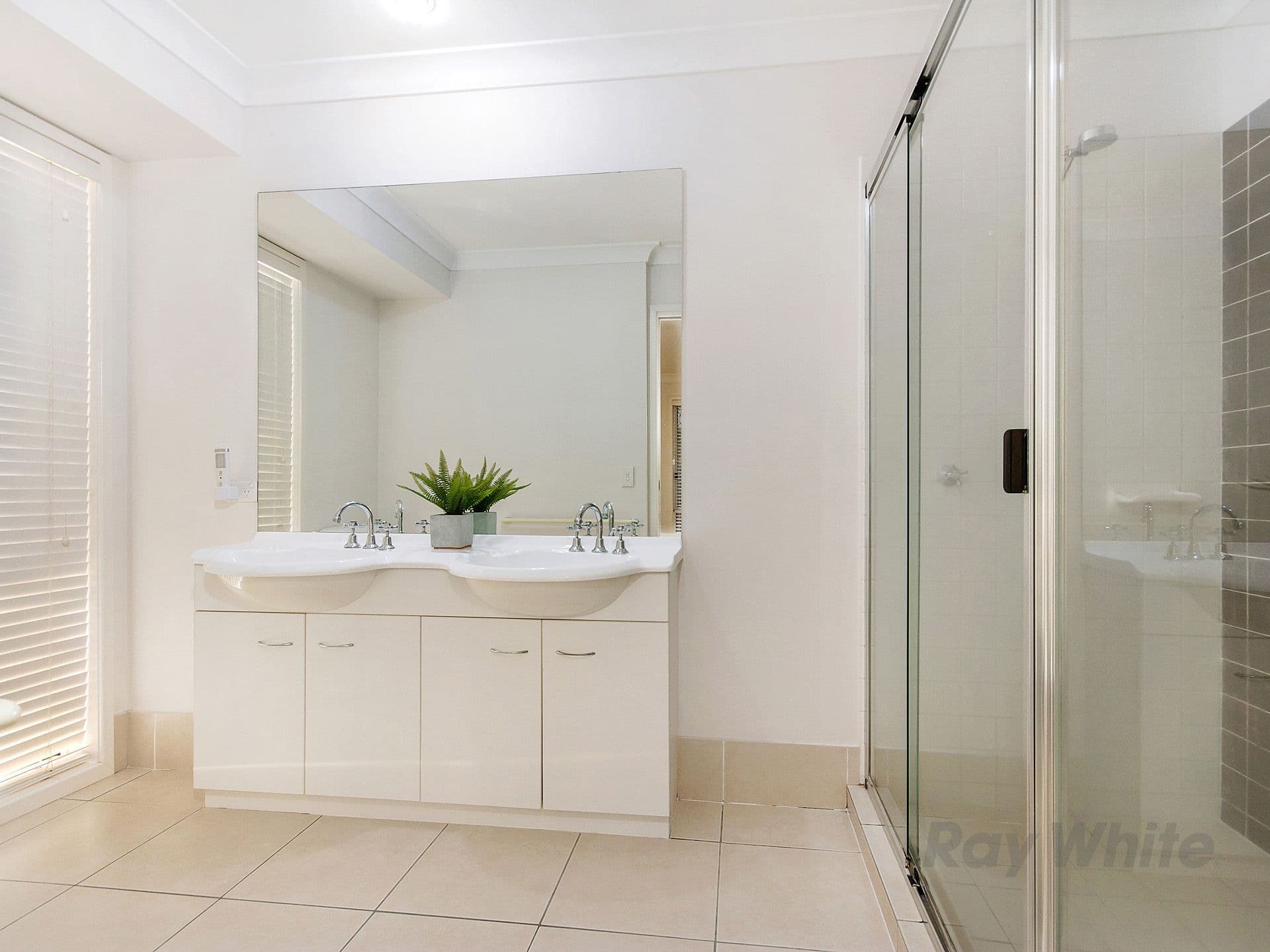 20 Emmaville Crescent, Ormeau QLD 4208, Ormeau - Thumbnail 7