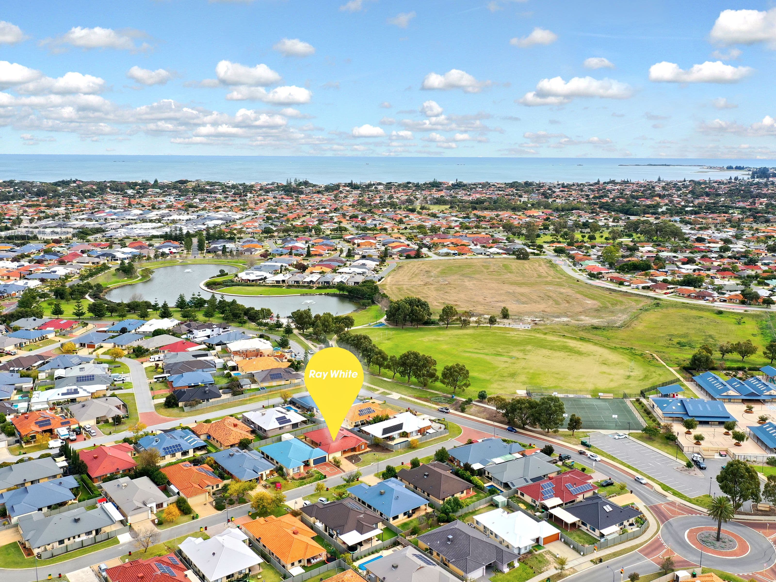 4 Oxenholme Way, Waikiki WA 6169, Waikiki - Thumbnail 3