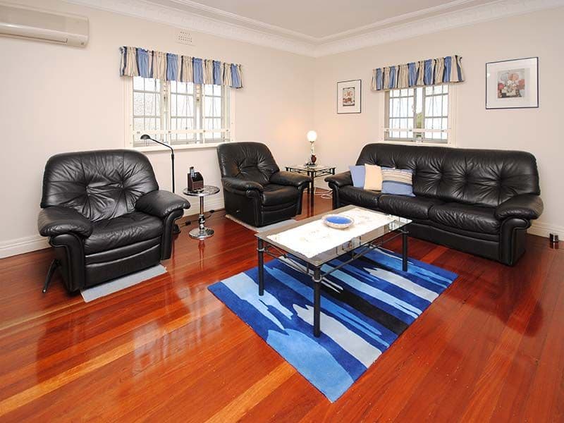 23 Zeehan Street, WAVELL HEIGHTS QLD 4012, Wavell Heights - Thumbnail 2