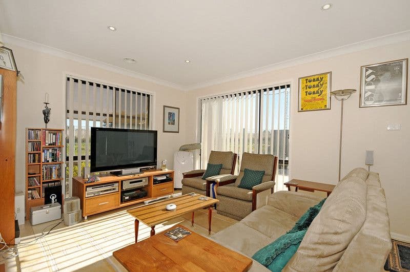 40 Siroset Close, DUNLOP ACT 2615, Dunlop - Thumbnail 5