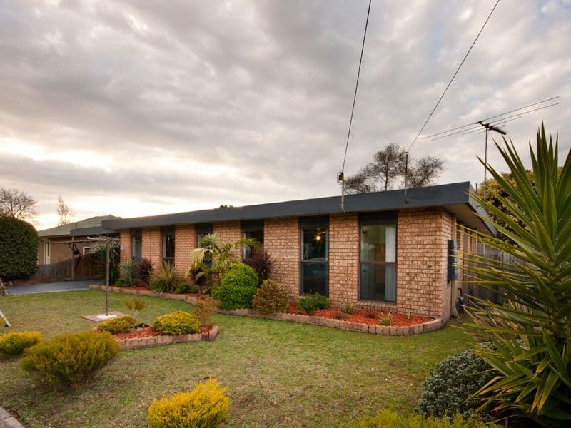 14 Hampton Drive, HAMPTON PARK VIC 3976, Hampton Park - Thumbnail 2