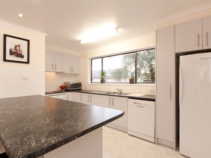 14 Hampton Drive, HAMPTON PARK VIC 3976, Hampton Park - Thumbnail 5