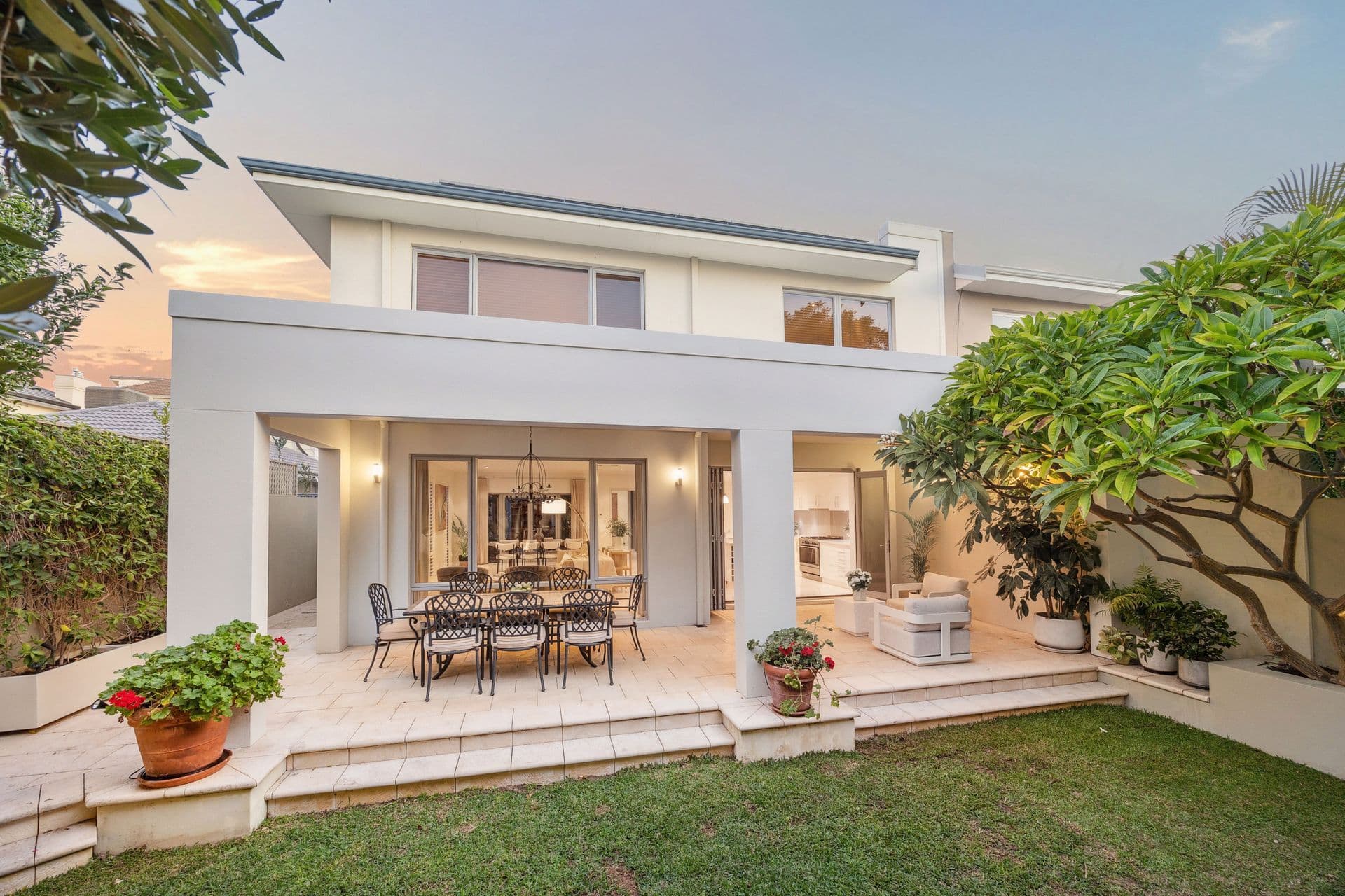 11B Hanlin Street, Mosman Park WA 6012, Mosman Park - Thumbnail 2