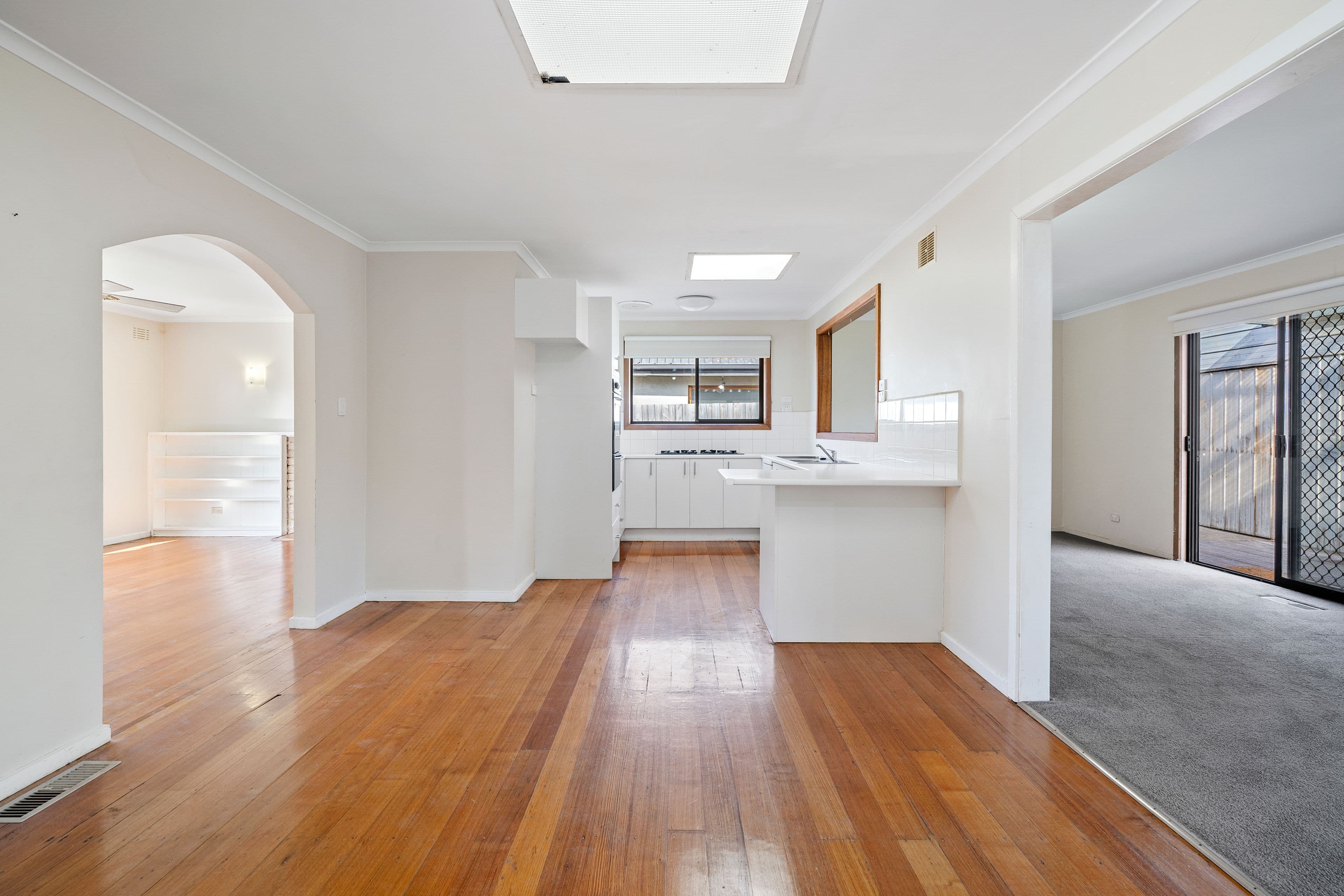 60 Helen Road, Ferntree Gully VIC 3156, Ferntree Gully - Thumbnail 4