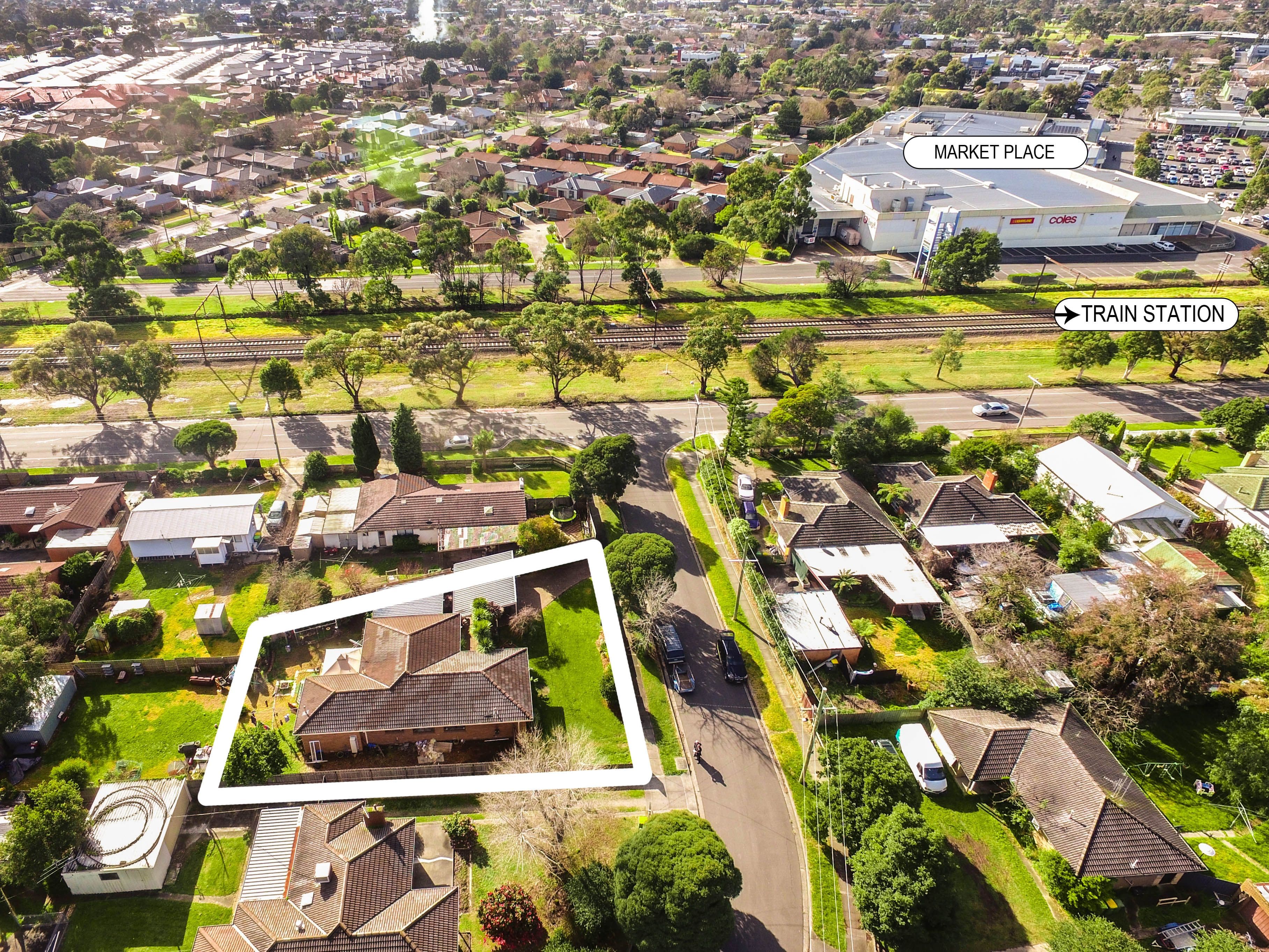 1 Rosalie Court, Pakenham VIC 3810, Pakenham - Thumbnail 3
