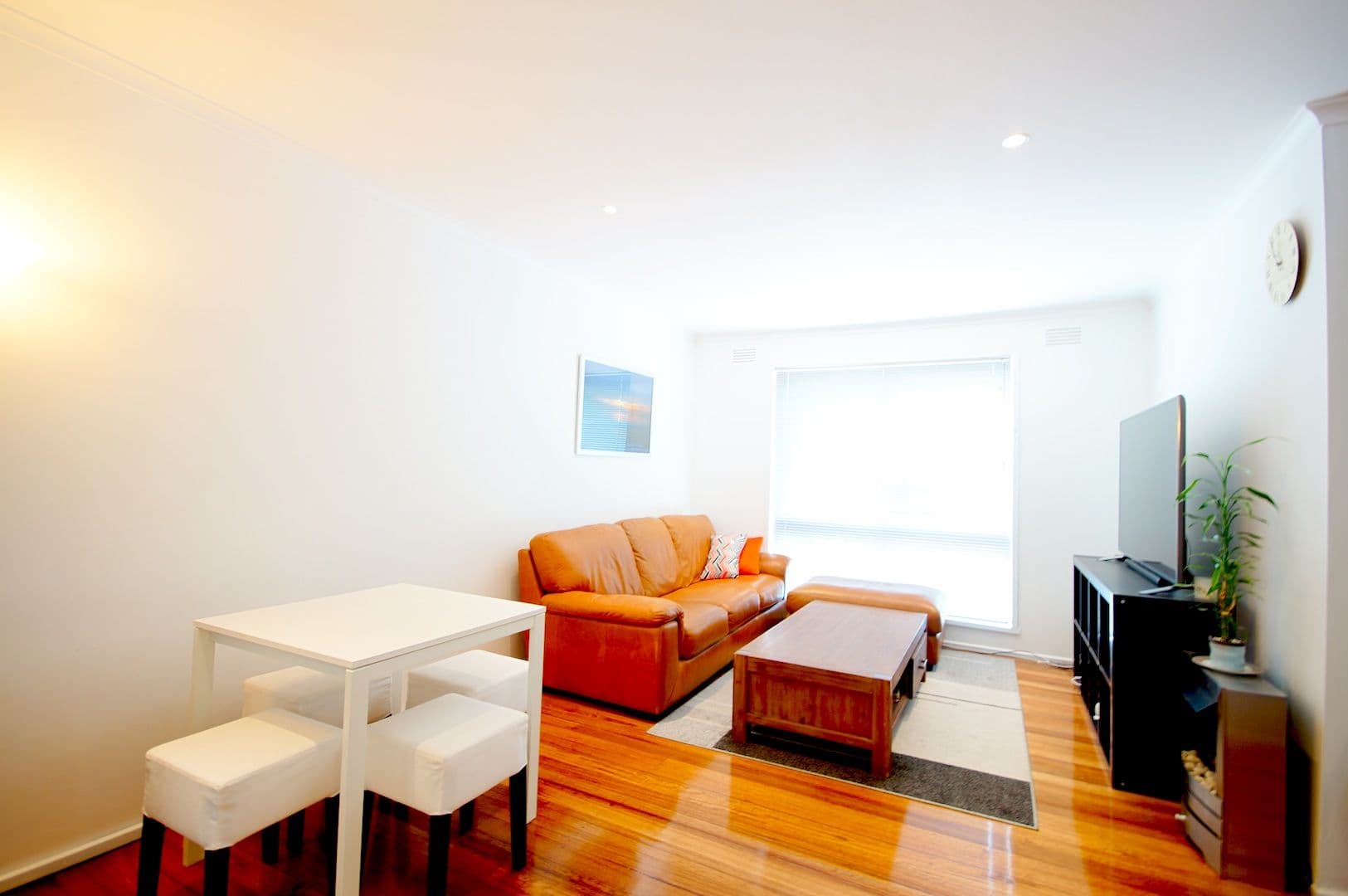 25 Broadmeadows Road, Tullamarine VIC 3043, Tullamarine - Thumbnail 4