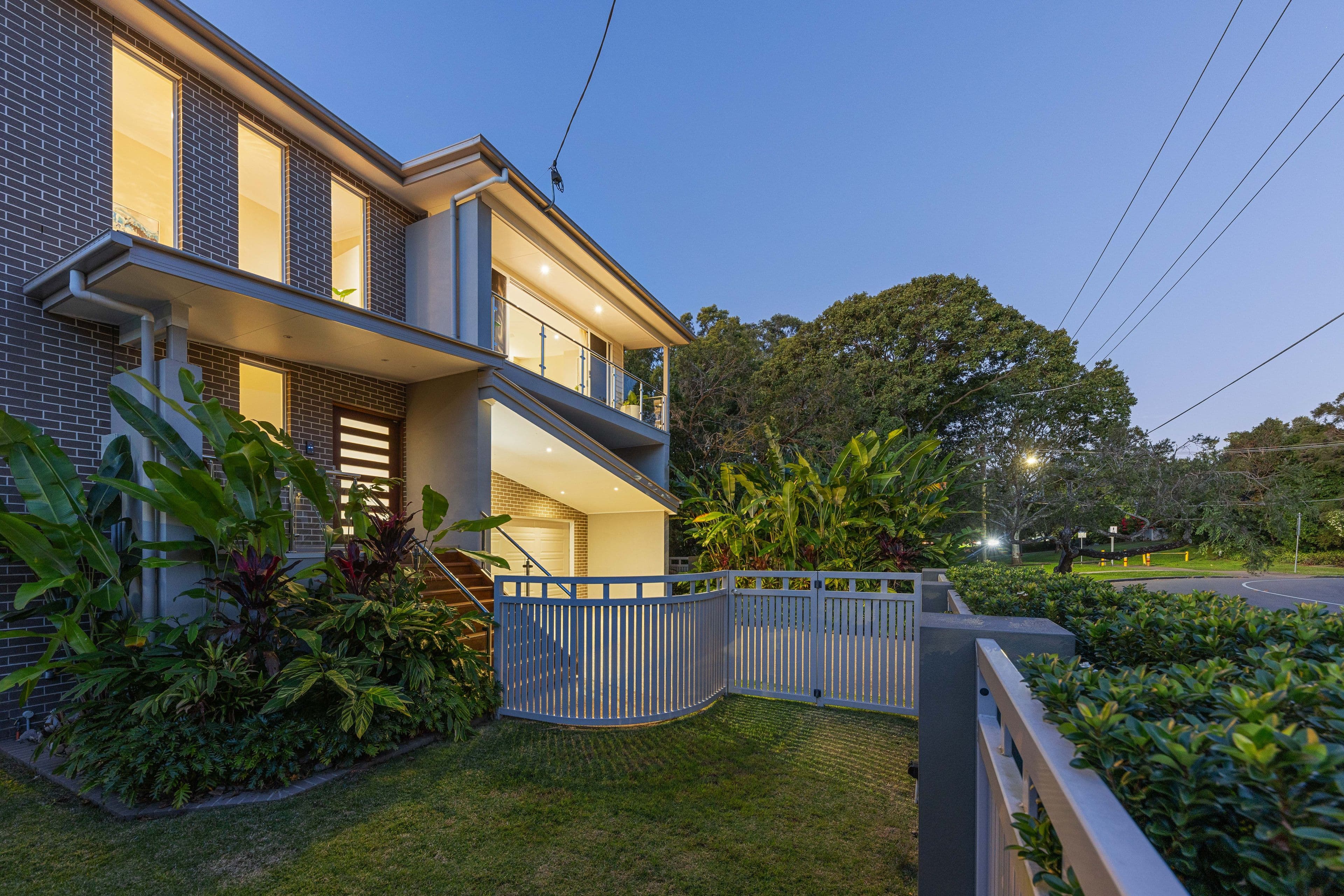 196 Strong Avenue, Graceville QLD 4075, Graceville - Thumbnail 4