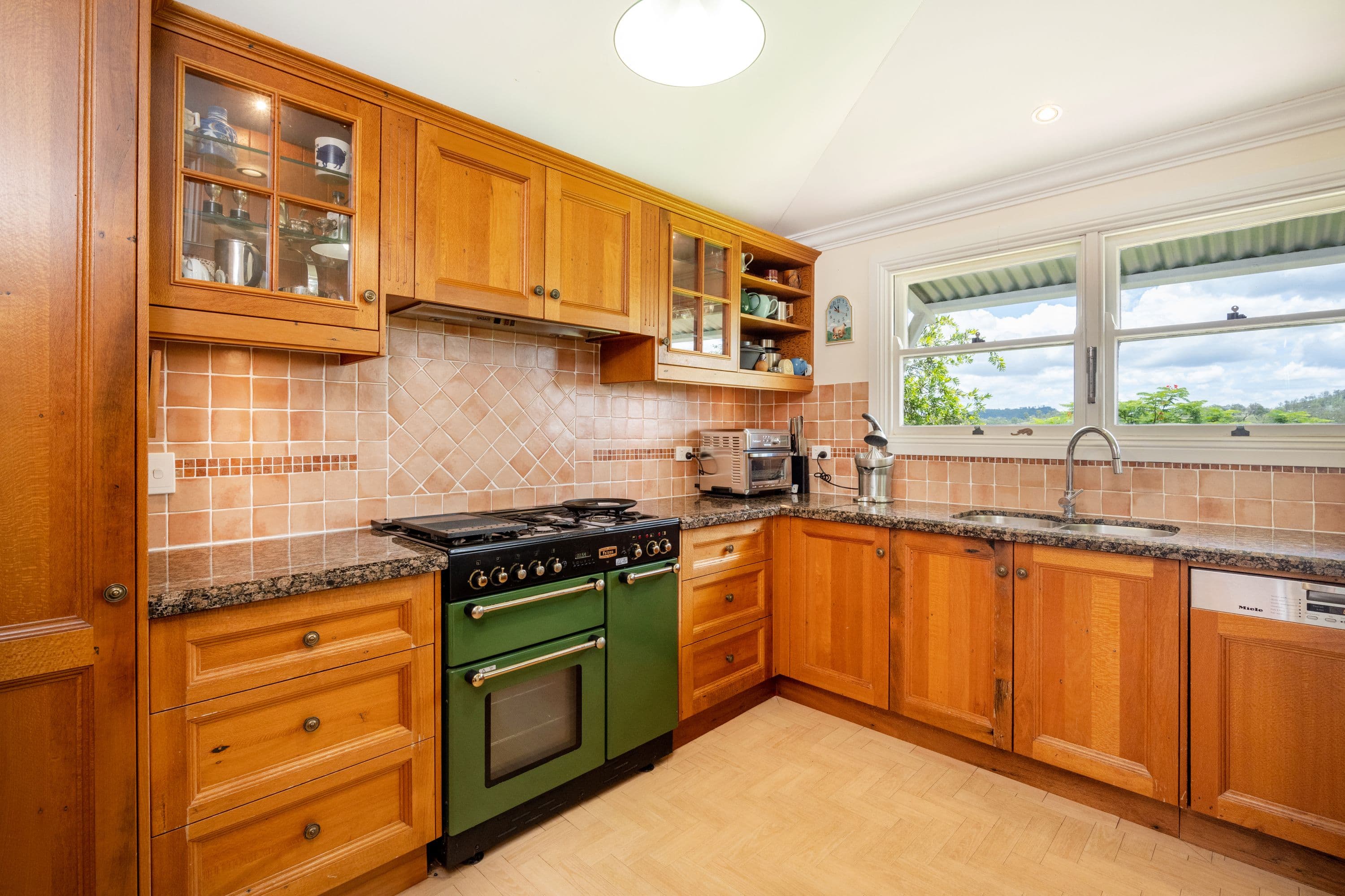 77 Mockers Road, Fairney View QLD 4306, Fairney View - Thumbnail 6