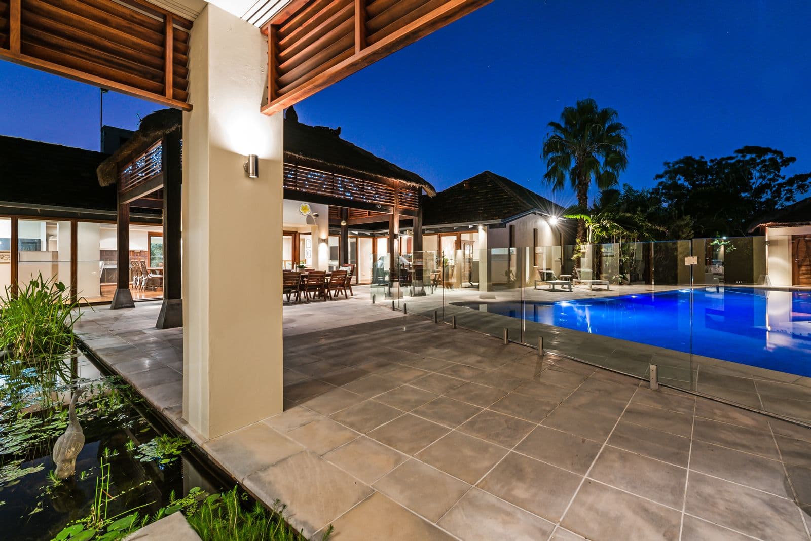40 Rialanna Street, Kenmore QLD 4069, Kenmore - Thumbnail 2