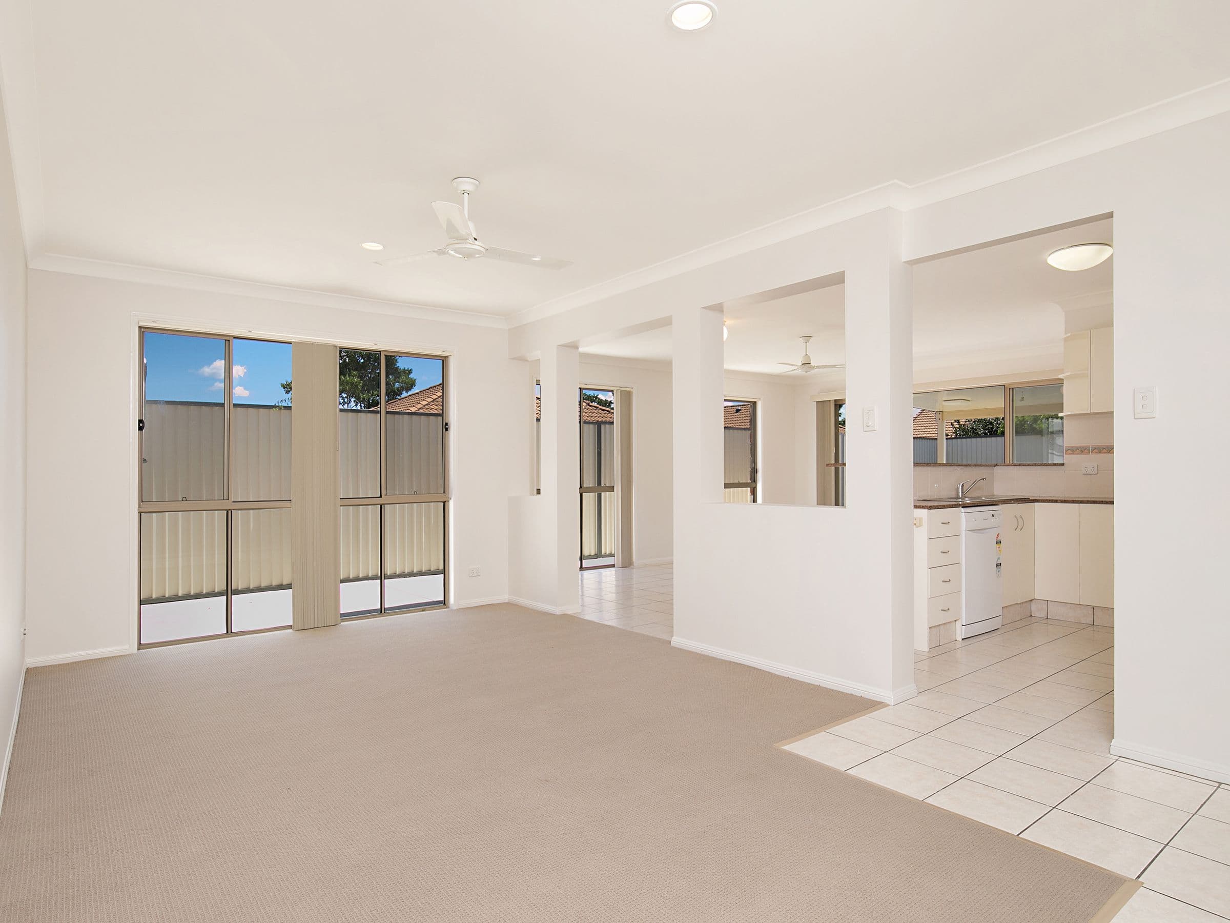 37 Bekker Place, Kuraby QLD 4112, Kuraby - Thumbnail 4