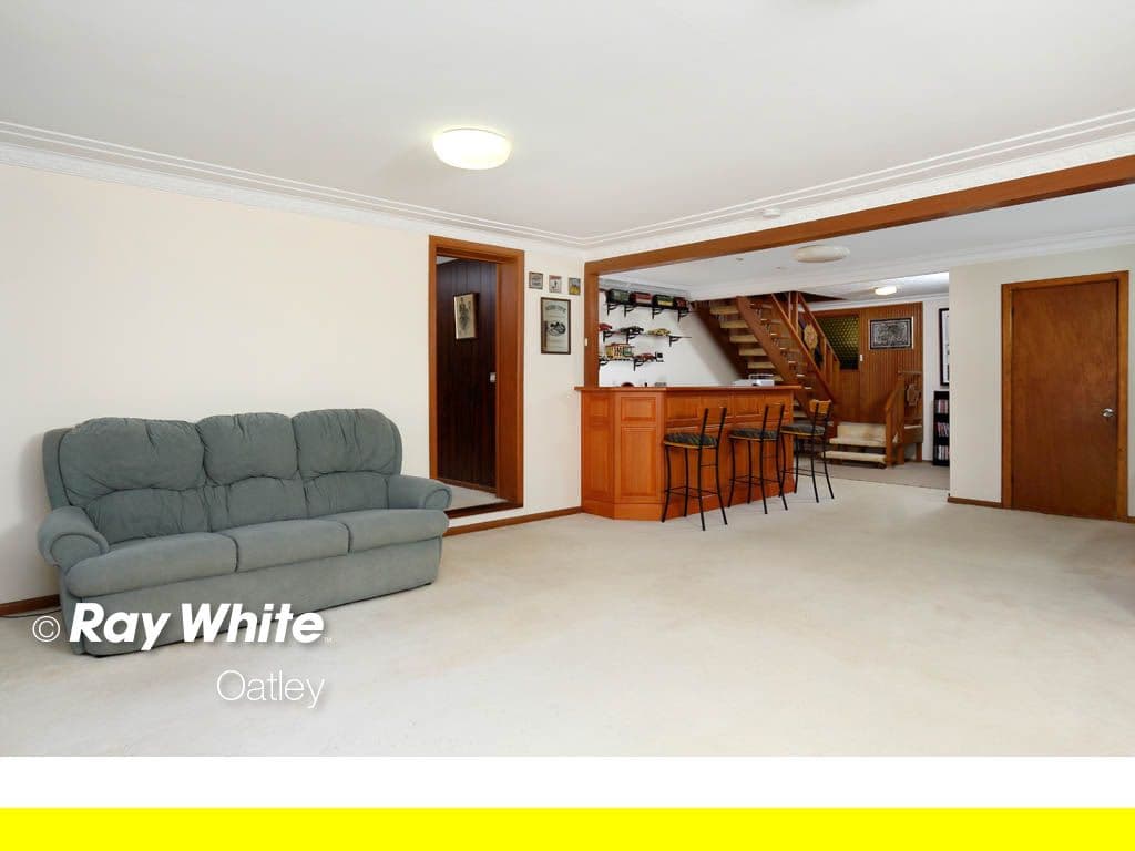 17 Rainbow Parade, PEAKHURST HEIGHTS NSW 2210, Peakhurst Heights - Thumbnail 2