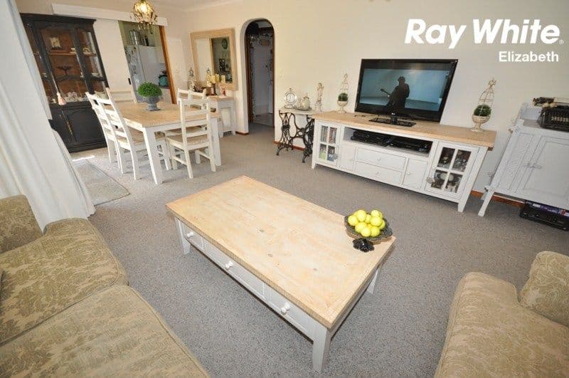 12 Reginald Parade, Craigmore SA 5114, Craigmore - Thumbnail 4