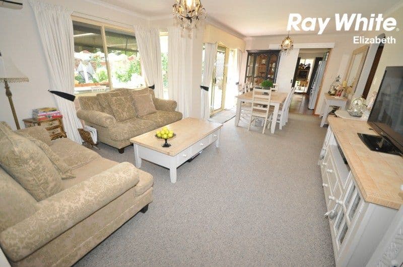12 Reginald Parade, Craigmore SA 5114, Craigmore - Thumbnail 5