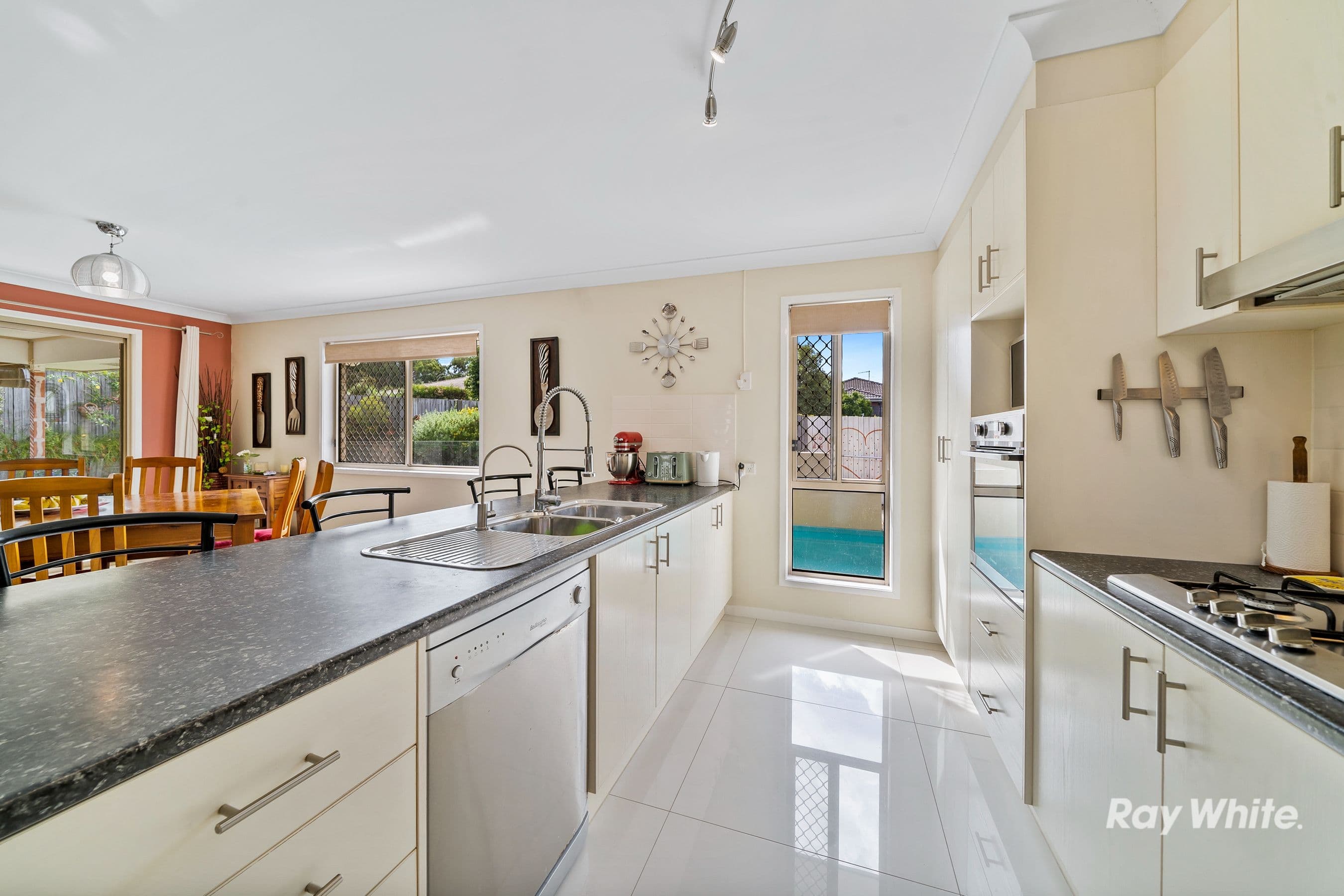 1 Basinghall Place, Berrinba QLD 4117, Berrinba - Thumbnail 7