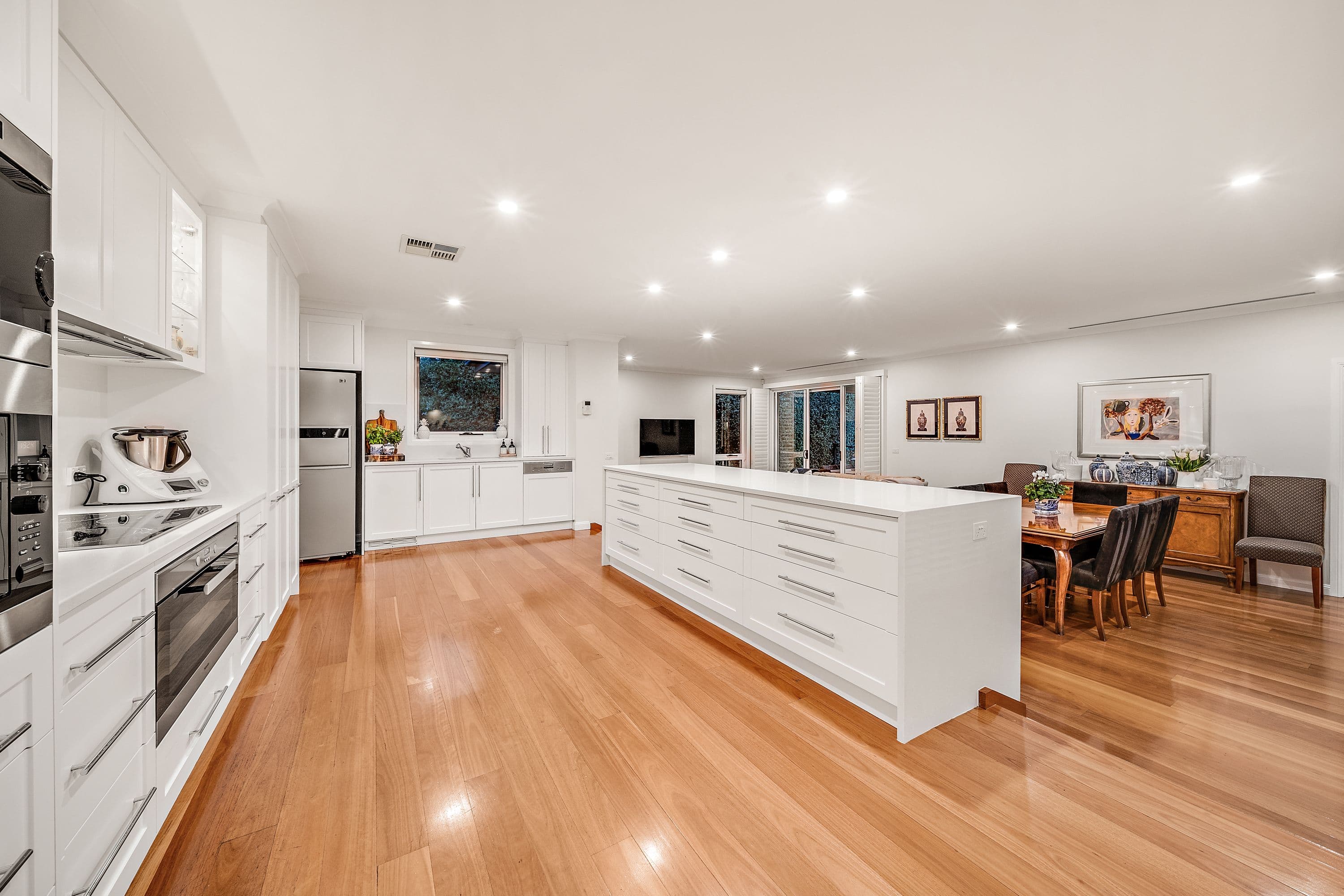 25 Gillespie Street, Weetangera ACT 2614, Weetangera - Thumbnail 5