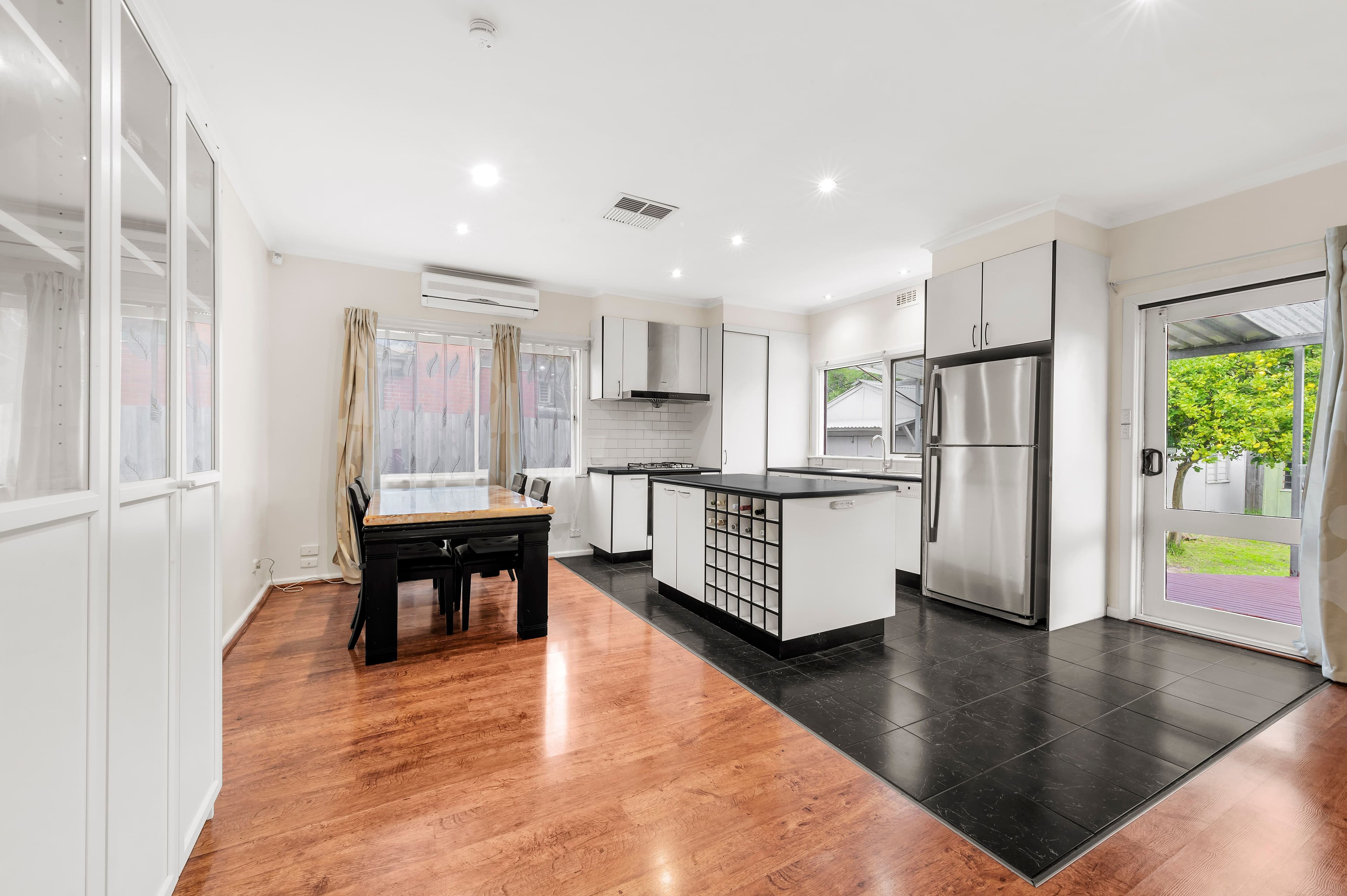 982 Centre Road, Oakleigh South VIC 3167, Oakleigh South - Thumbnail 5