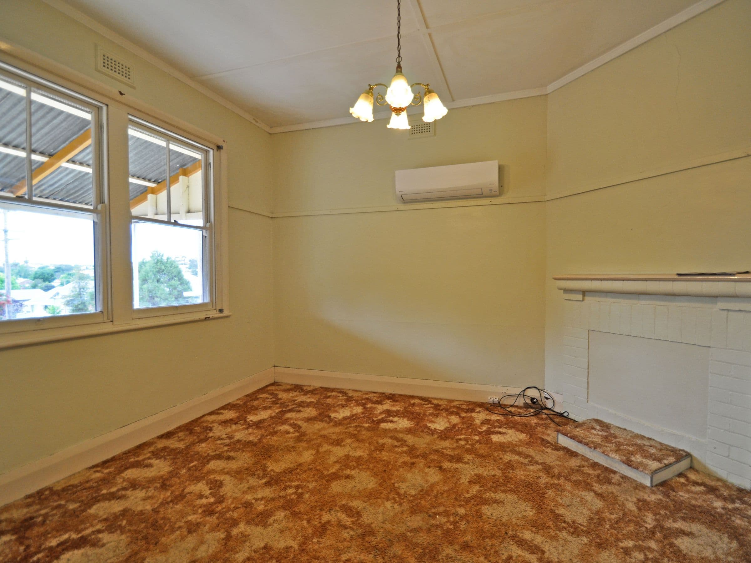 2 Gallipoli Avenue, Junee - Thumbnail 2