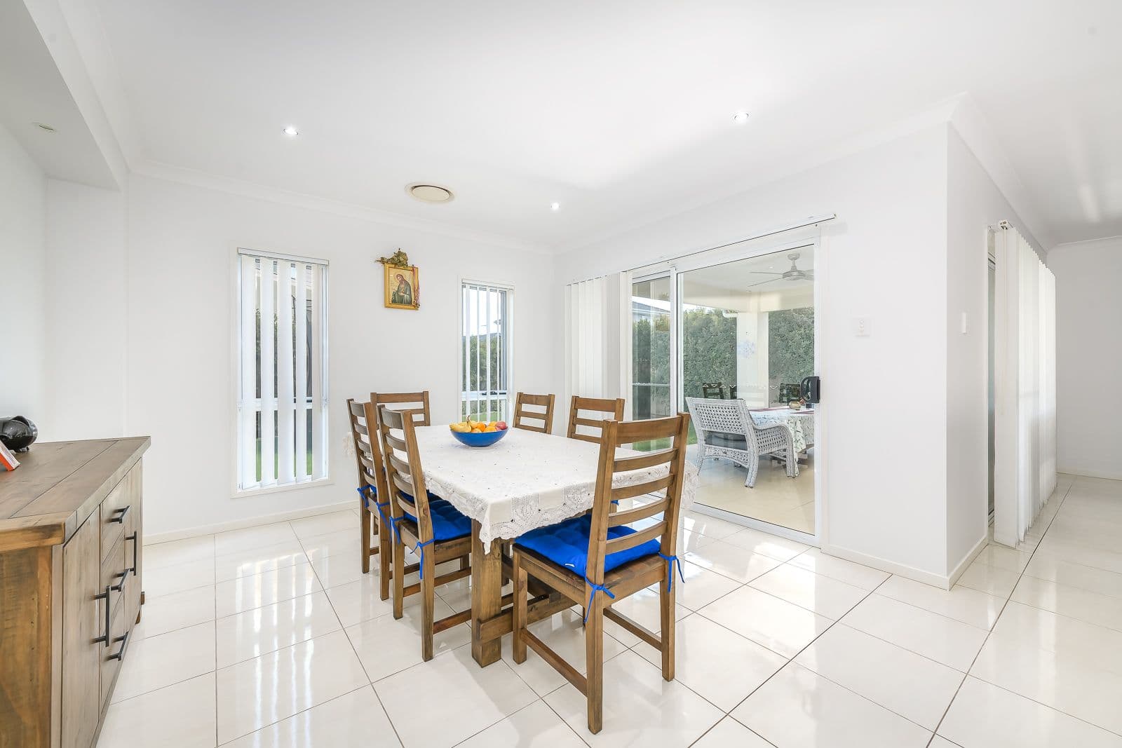 6 Iridium Drive, Hope Island QLD 4212, Hope Island - Thumbnail 3