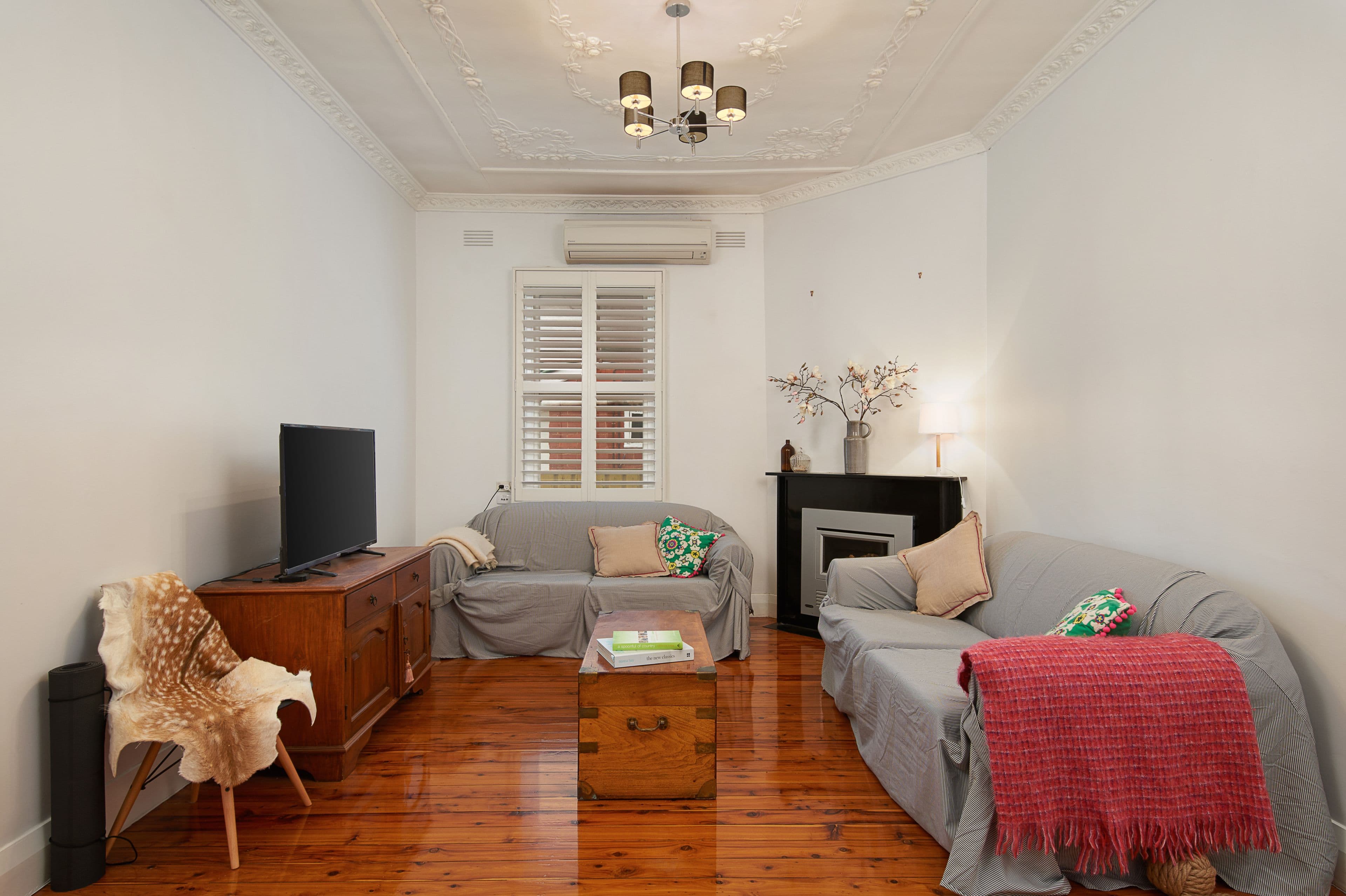 131 Gurwood Street, Wagga Wagga - Thumbnail 2