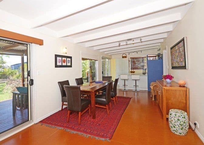 20 Helsham Str, POINT VERNON QLD 4655, Point Vernon - Thumbnail 6