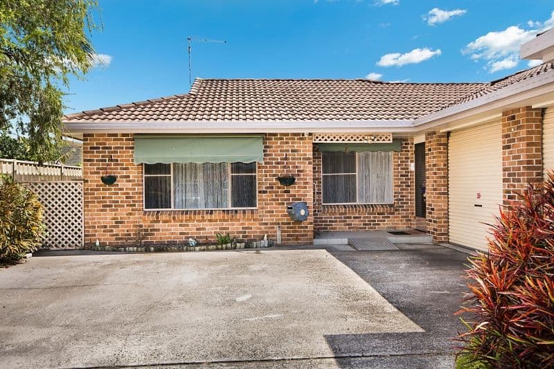 64 Acacia Circuit, Yamba - Image 1