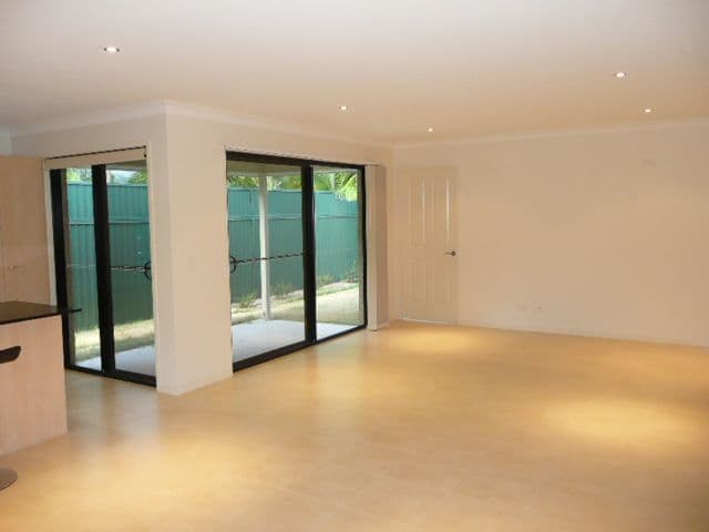 10 Wilmington Court, HELENSVALE QLD 4212, Helensvale - Thumbnail 8