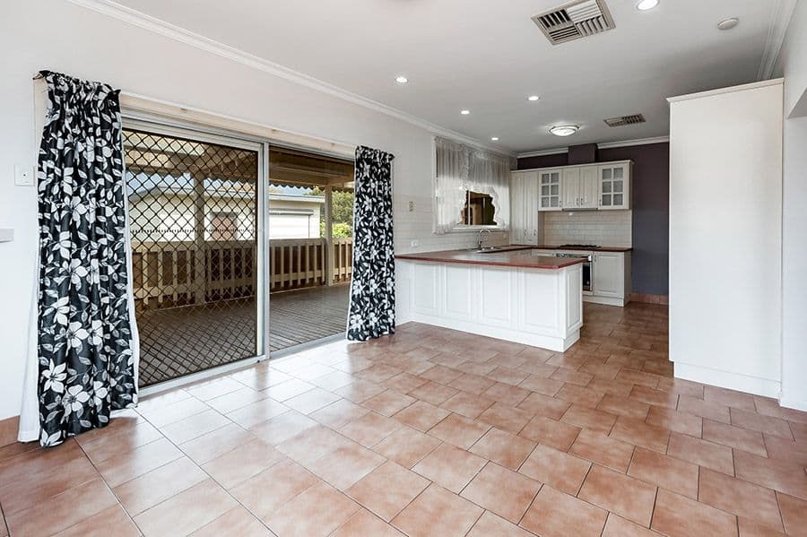 22 Amstel Street, Craigieburn VIC 3064, Craigieburn - Thumbnail 4