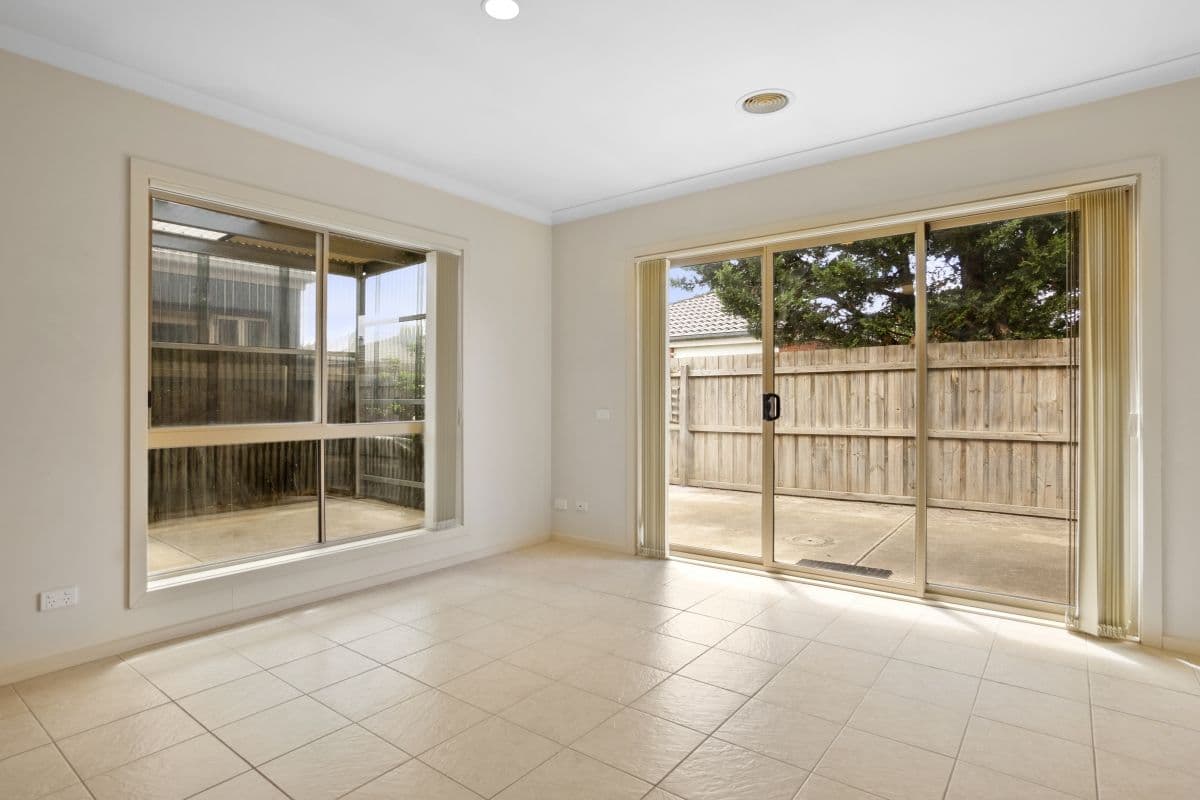 37 Everwin Drive, Werribee VIC 3030, Werribee - Thumbnail 4