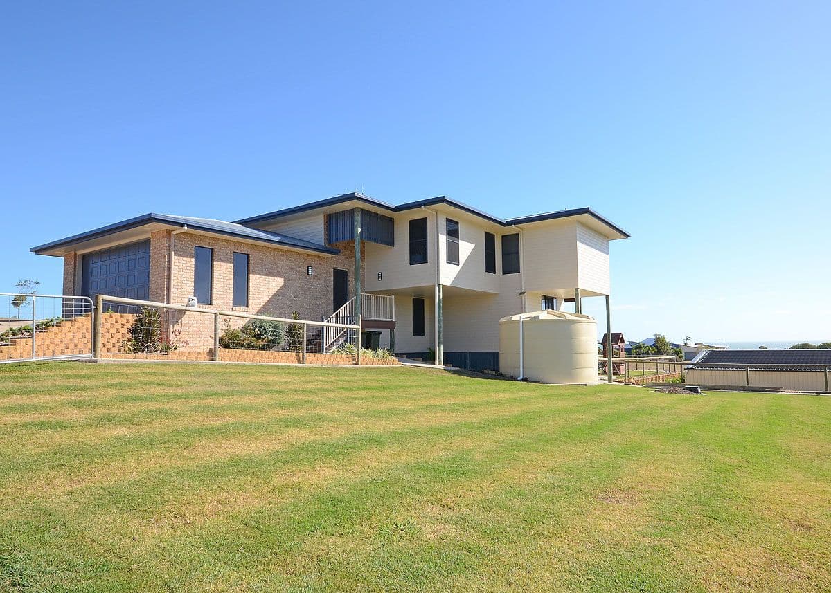 55 Mal Campbell Drive, CRAIGNISH QLD 4655, Craignish - Image 1