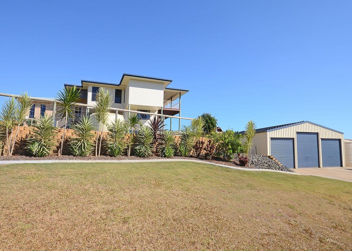 55 Mal Campbell Drive, CRAIGNISH QLD 4655, Craignish - Thumbnail 2