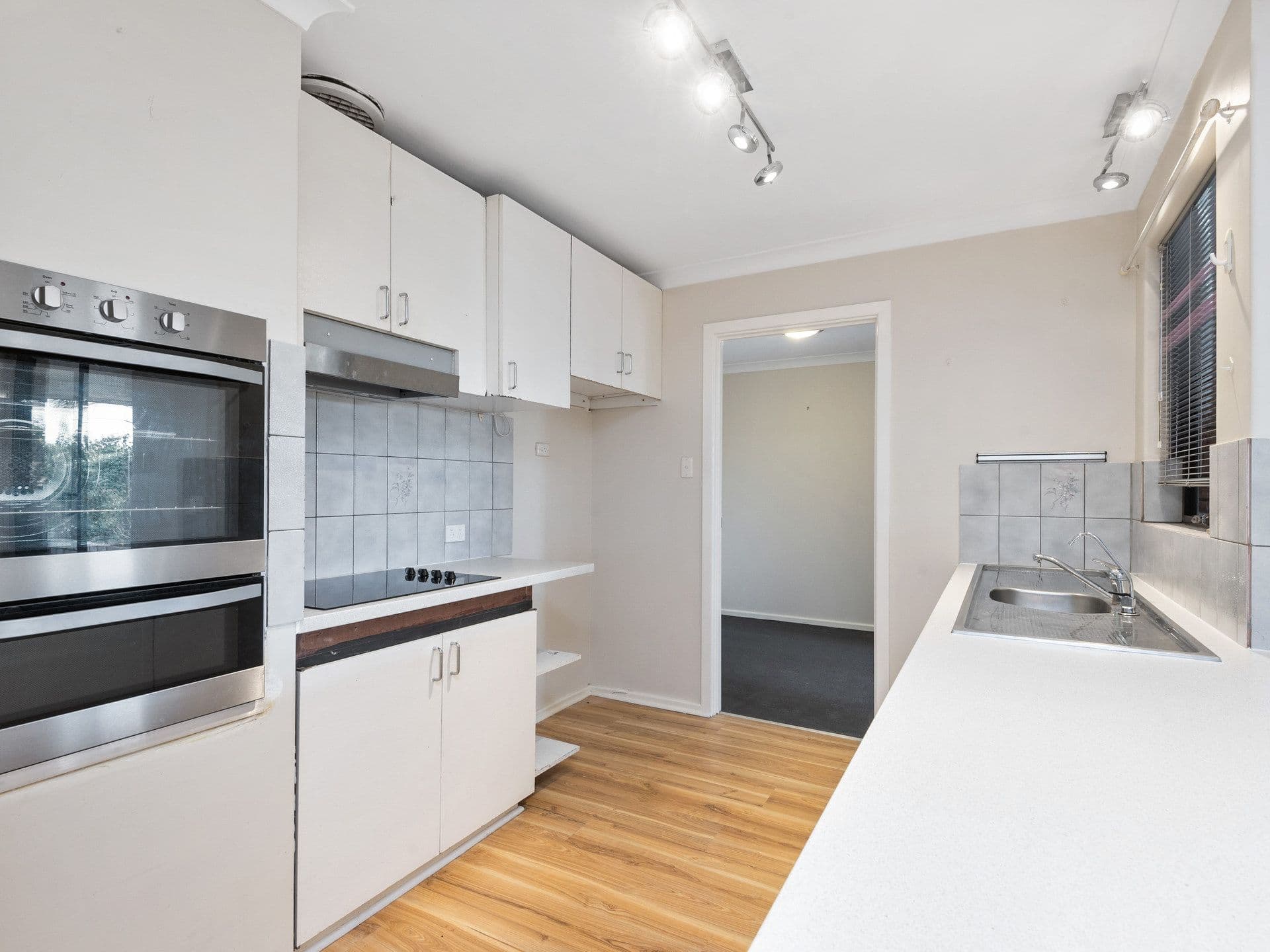 21 Calbourne Way, Kingsley WA 6026, Kingsley - Thumbnail 3